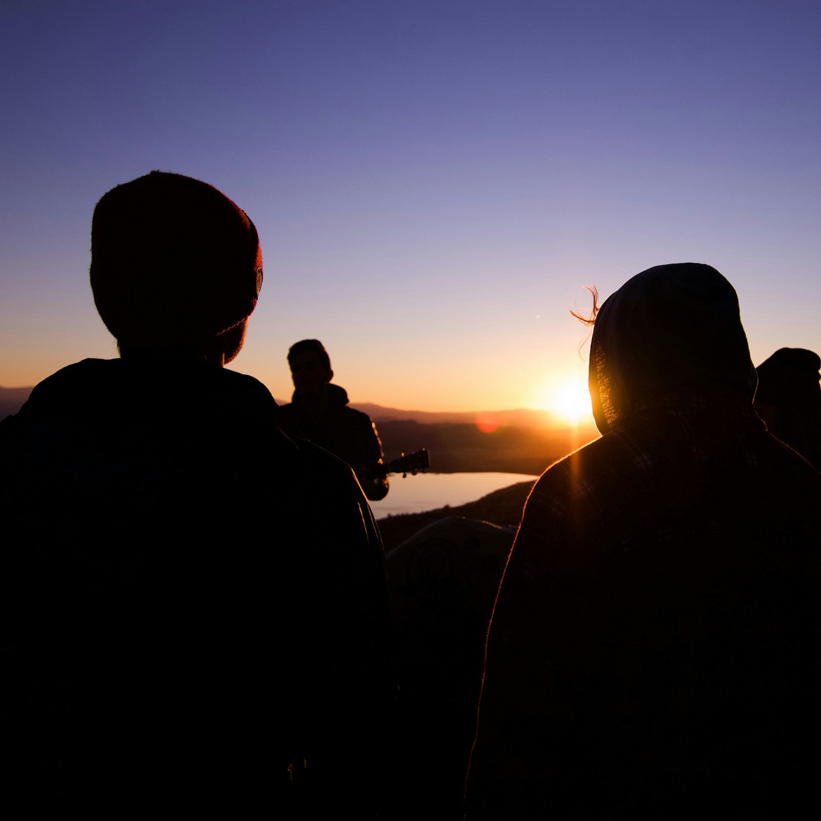 Canon EOS 70D + Tokina AT-X Pro 11-16mm F2.8 DX sample photo. Silhouette photo of person photography