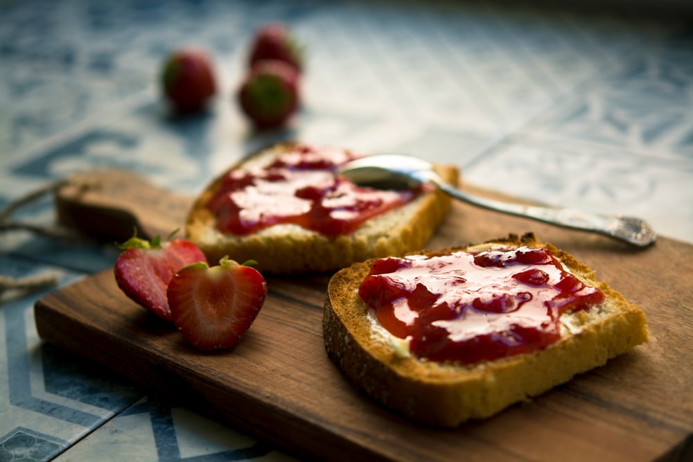 photo of bread with strawberry jam