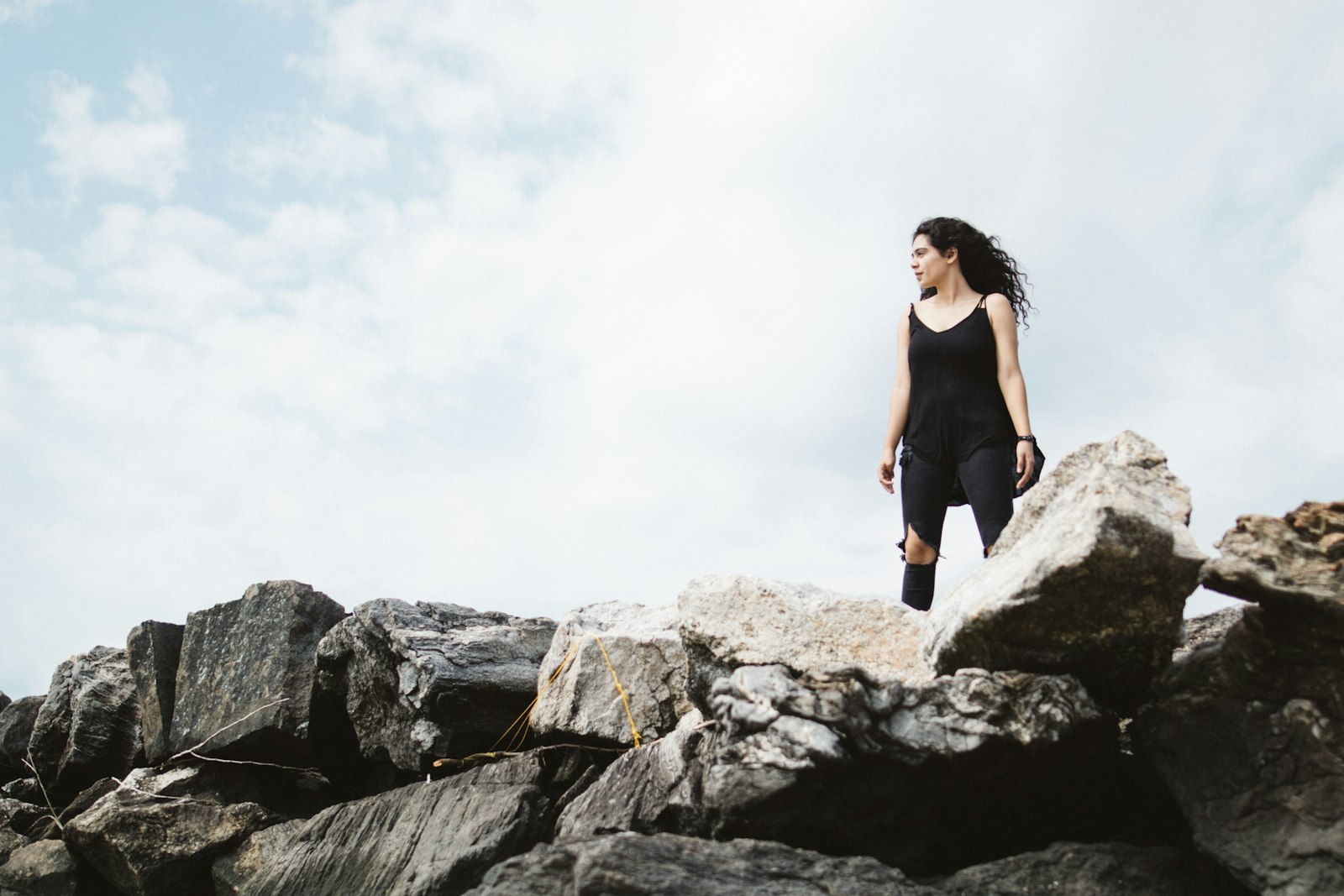 Canon EOS 7D Mark II + Sigma 24mm F1.4 DG HSM Art sample photo. Woman in black spaghetti photography