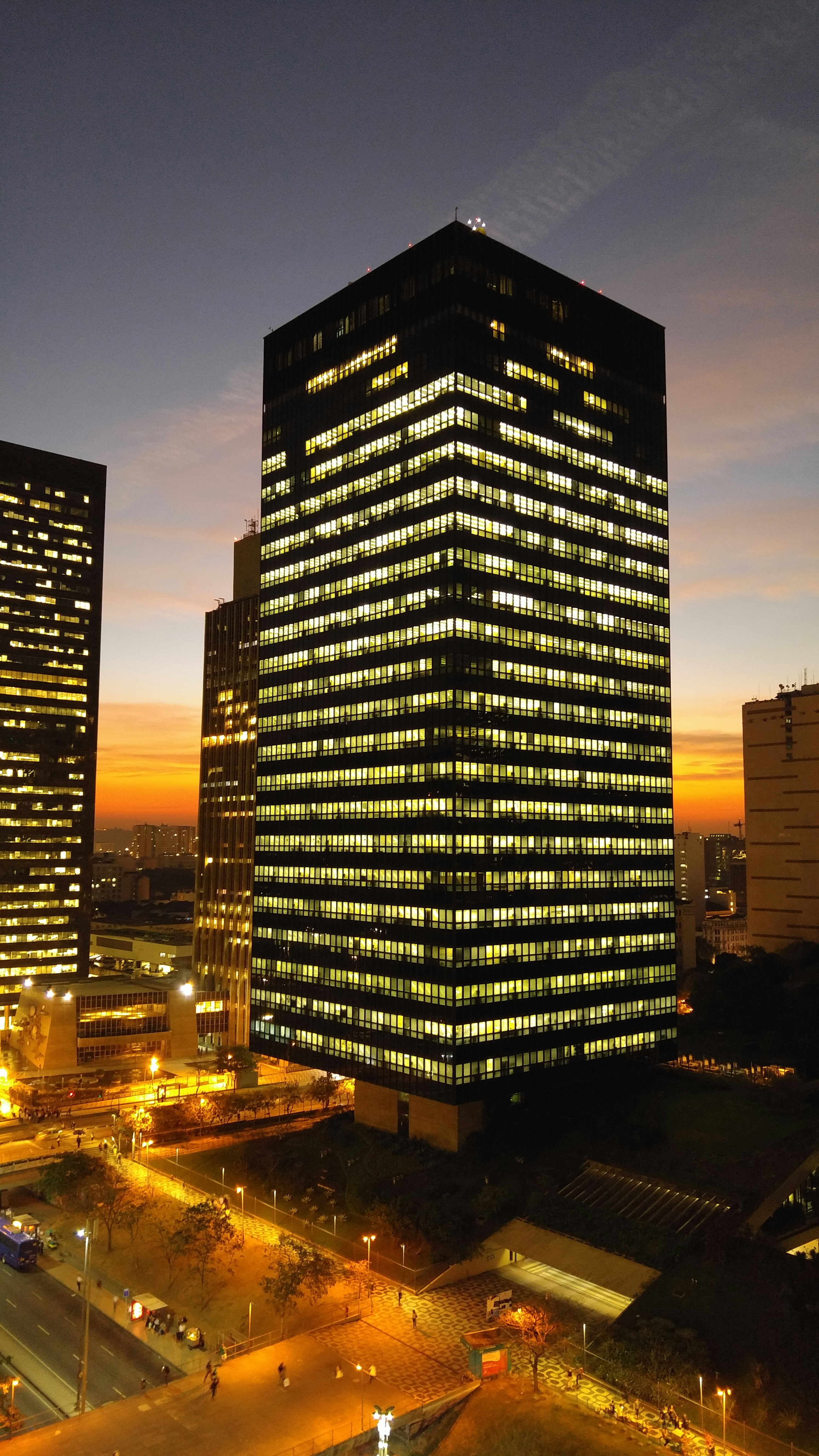 Free Unsplash photo from Hugo Esteves