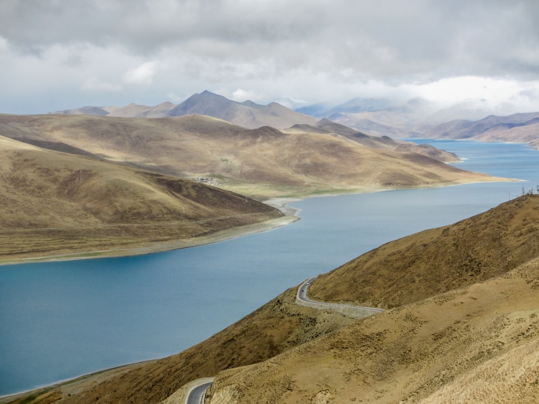travelers stories about Reservoir in Tibet, China