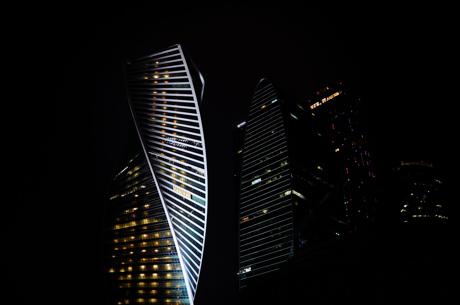 Leica X (Typ 113) sample photo. Photo of high-rise building photography