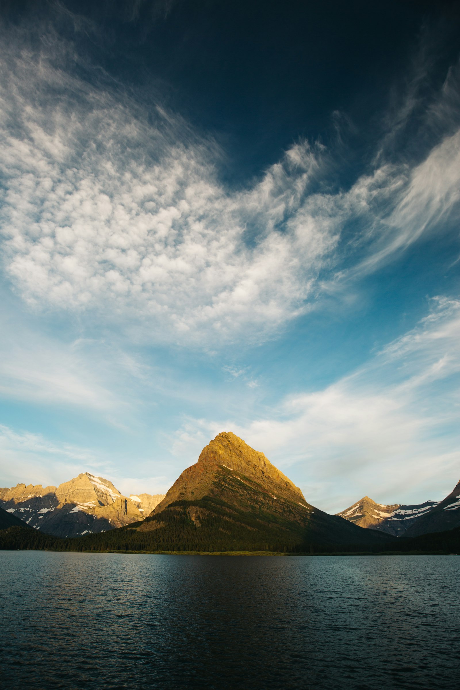 Canon EOS 5D Mark III + Canon EF 16-35mm F4L IS USM sample photo. Landscape photography of mountains photography