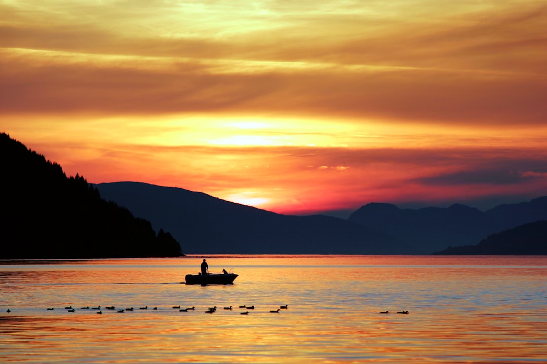 travelers stories about Loch in Nordfjordeid, Norway