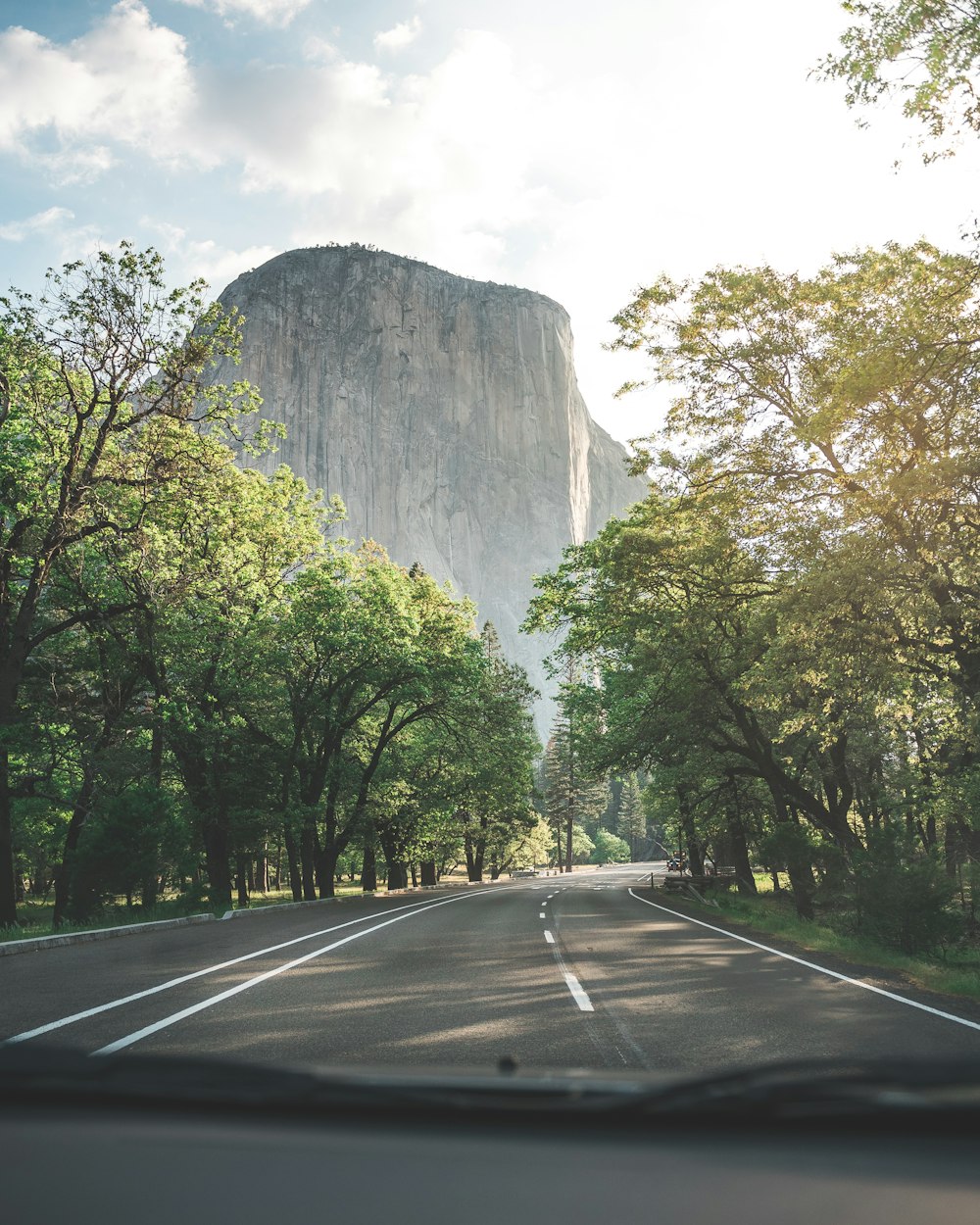 photographie de paysage de la tour du diable