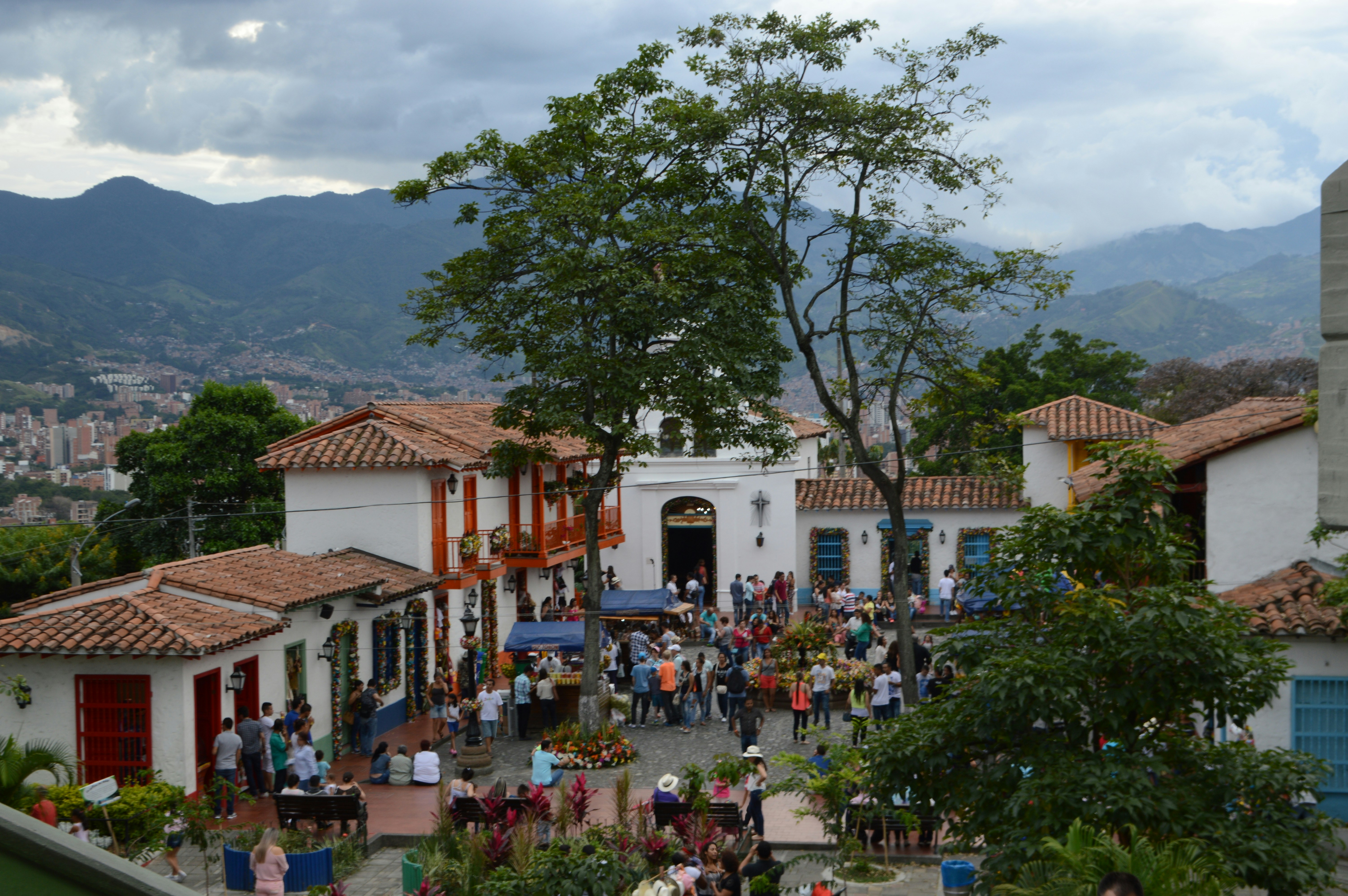 Free Unsplash photo from David Cortes