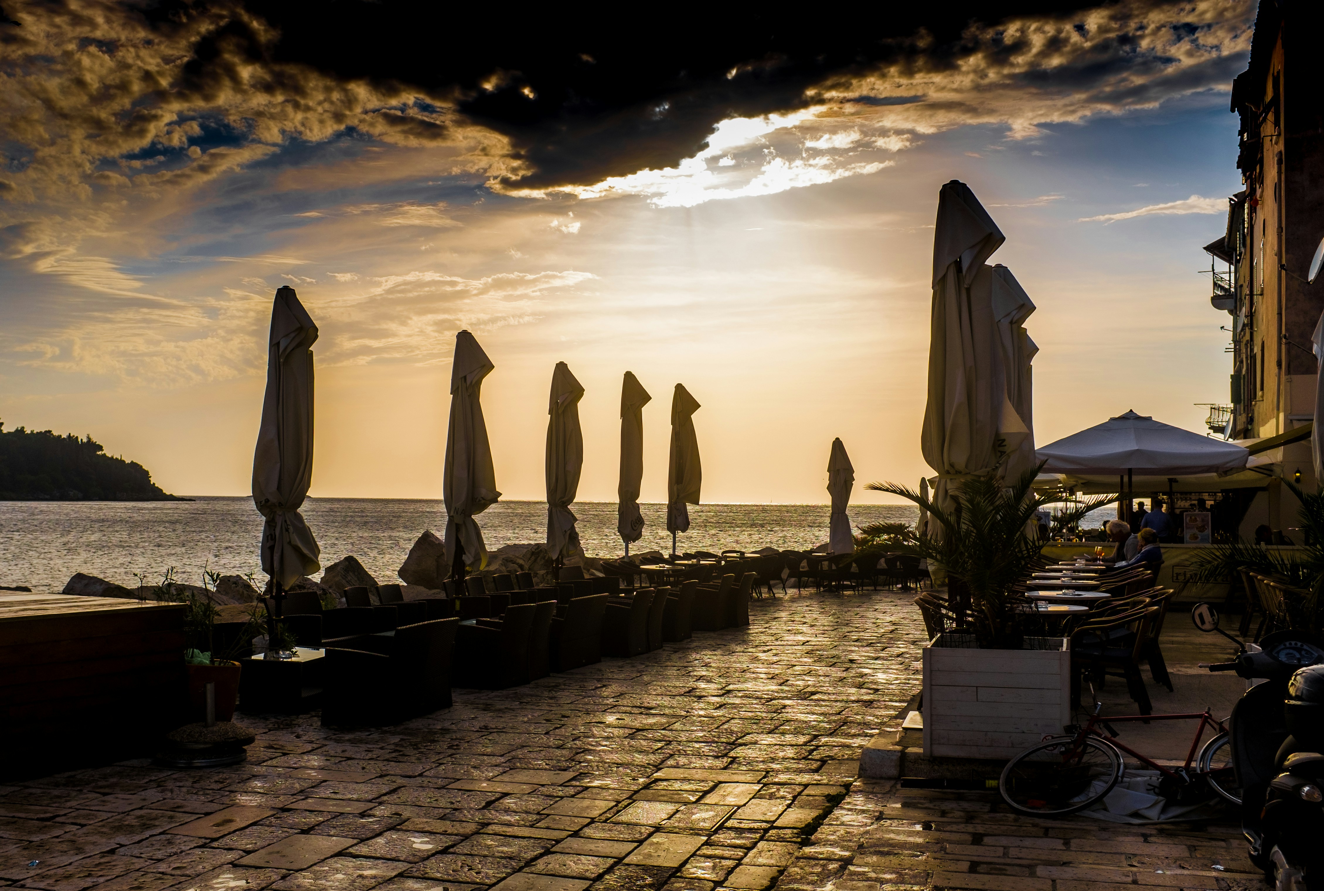 Free Unsplash photo from Andrzej Grygiel