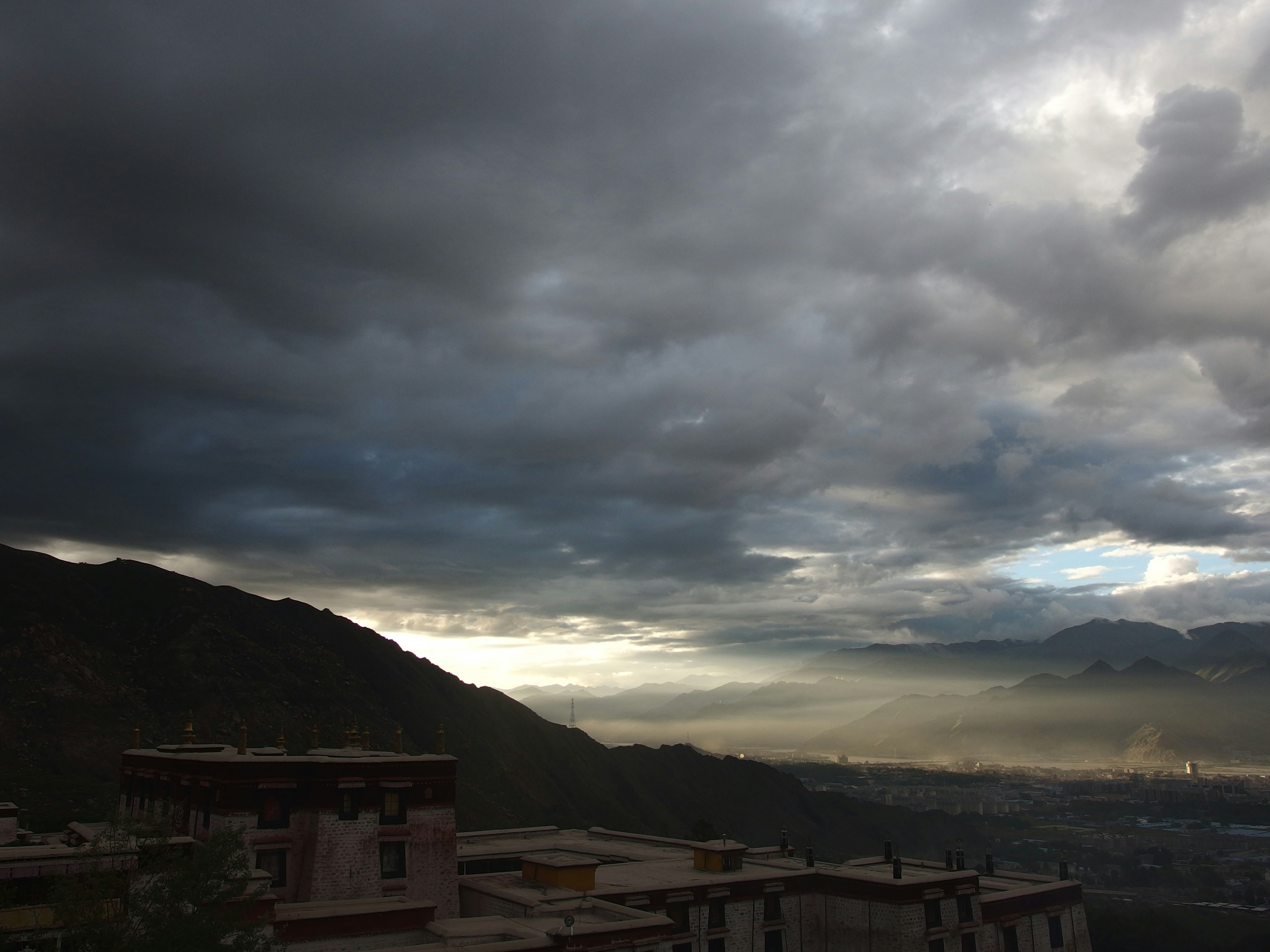 Free Unsplash photo from Z PF