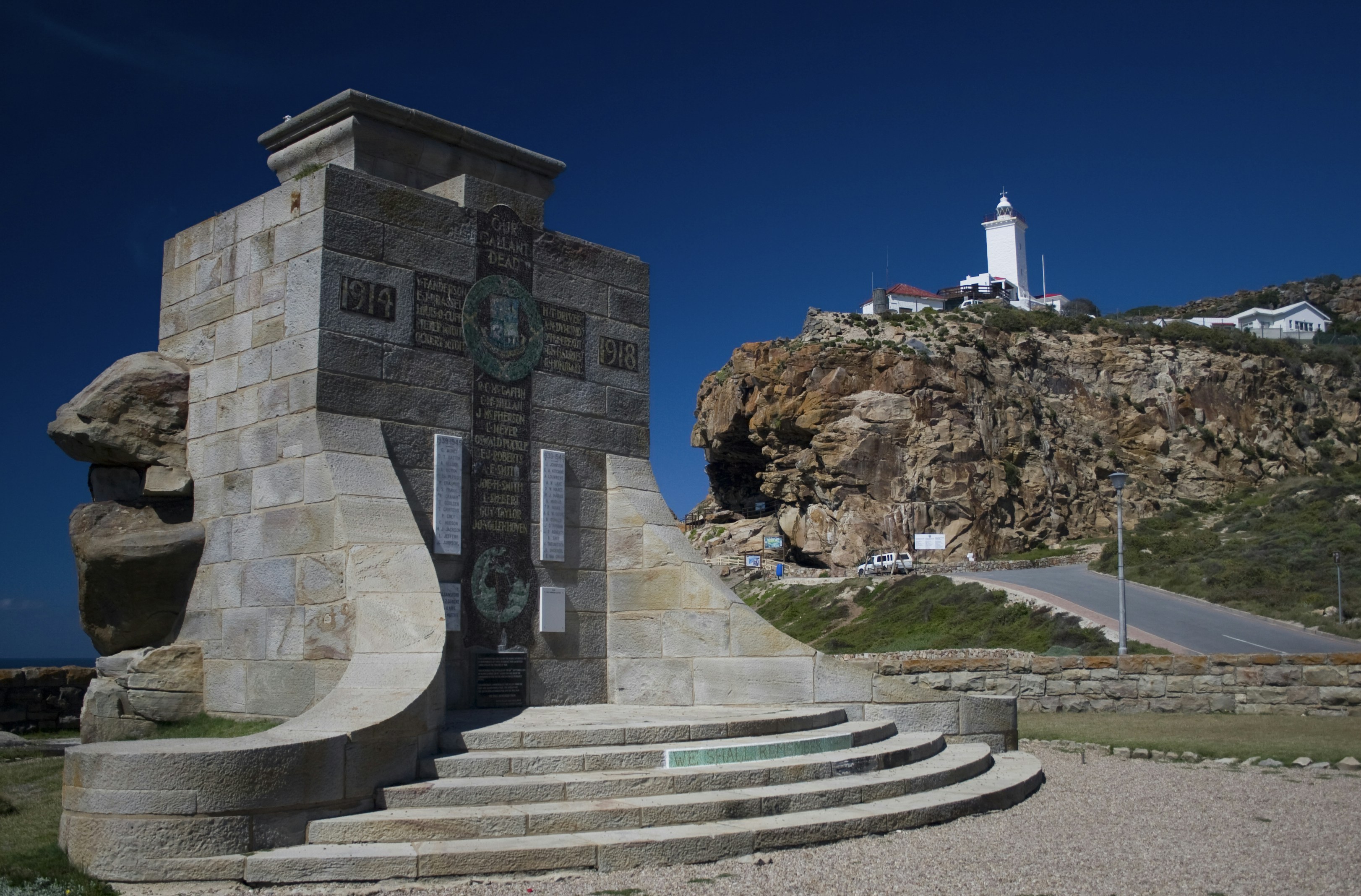 Free Unsplash photo from Martin Hatchuel