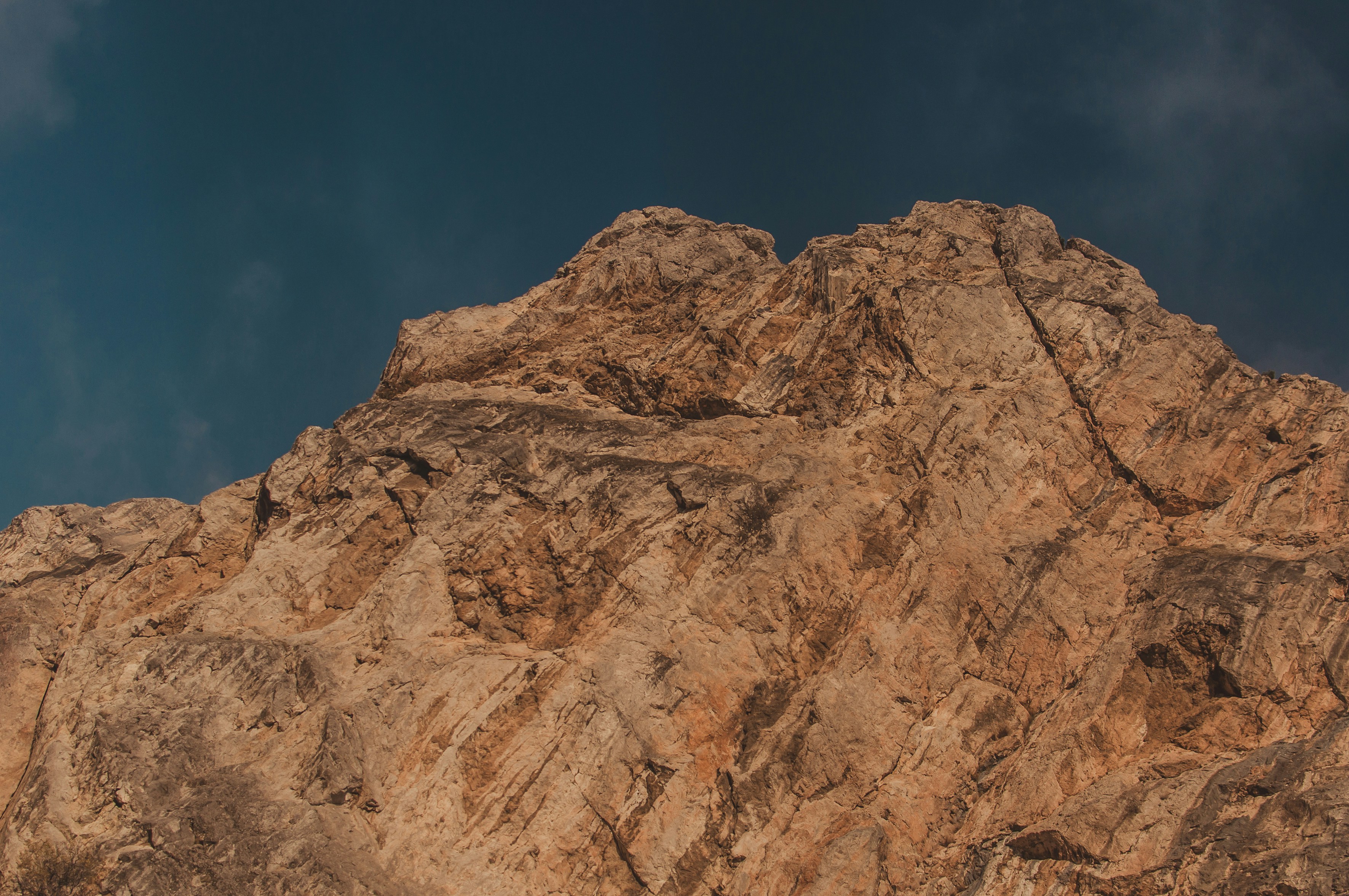 Free Unsplash photo from Lee Key