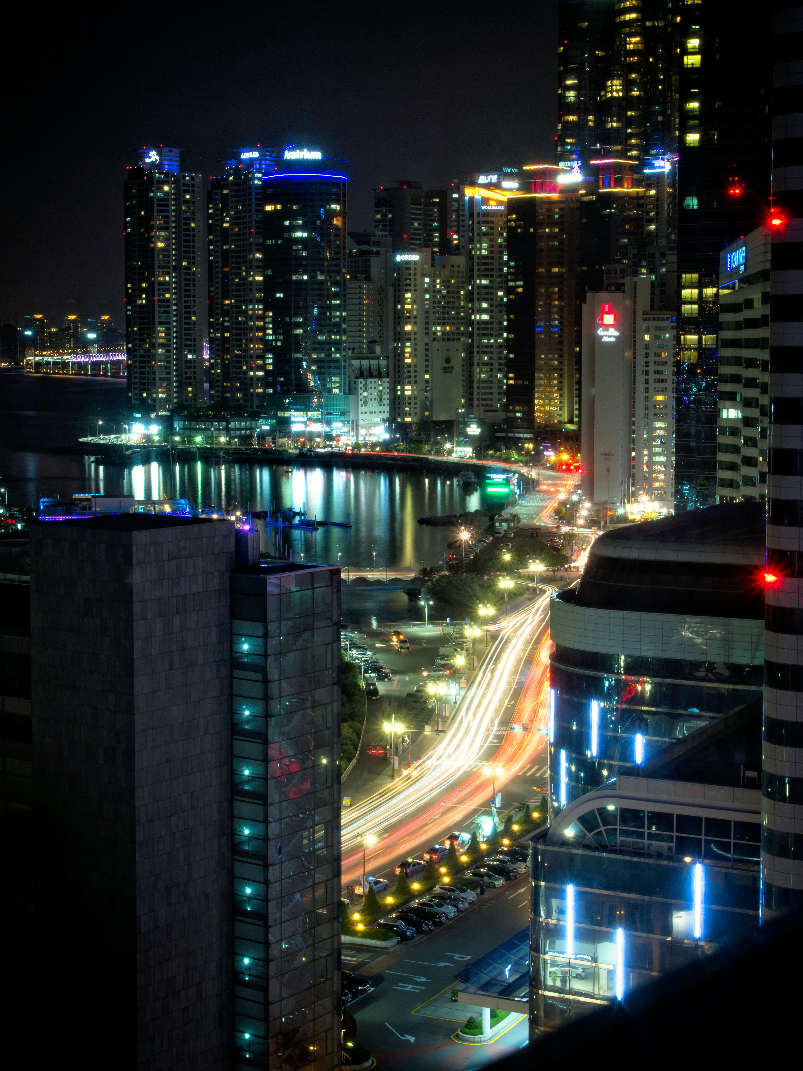 Free Unsplash photo from Emre Kanik