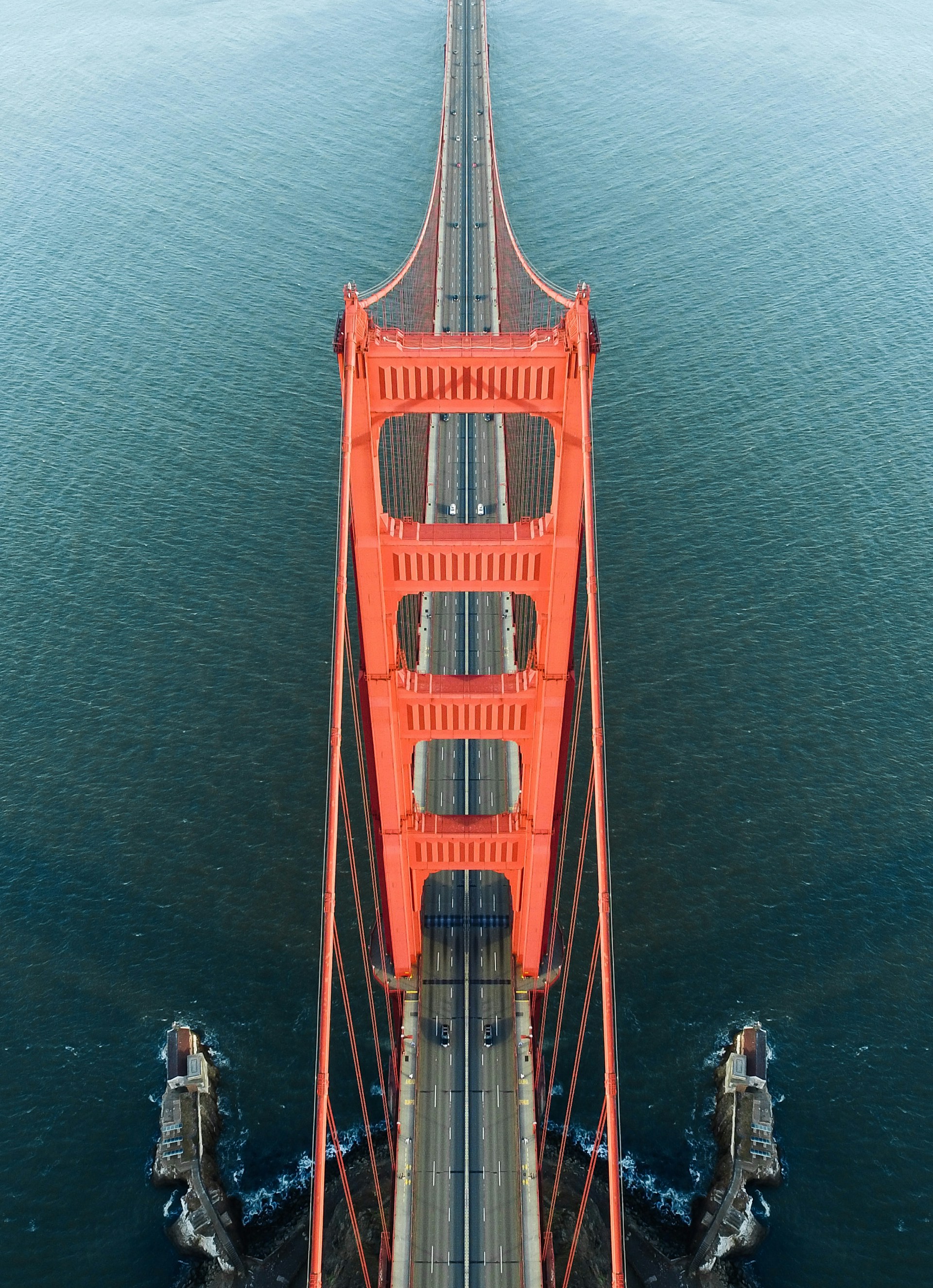 aerial photo of Golden Gate Bridge during daytime
