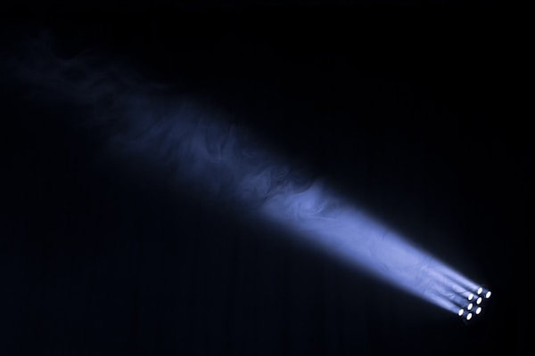 light image