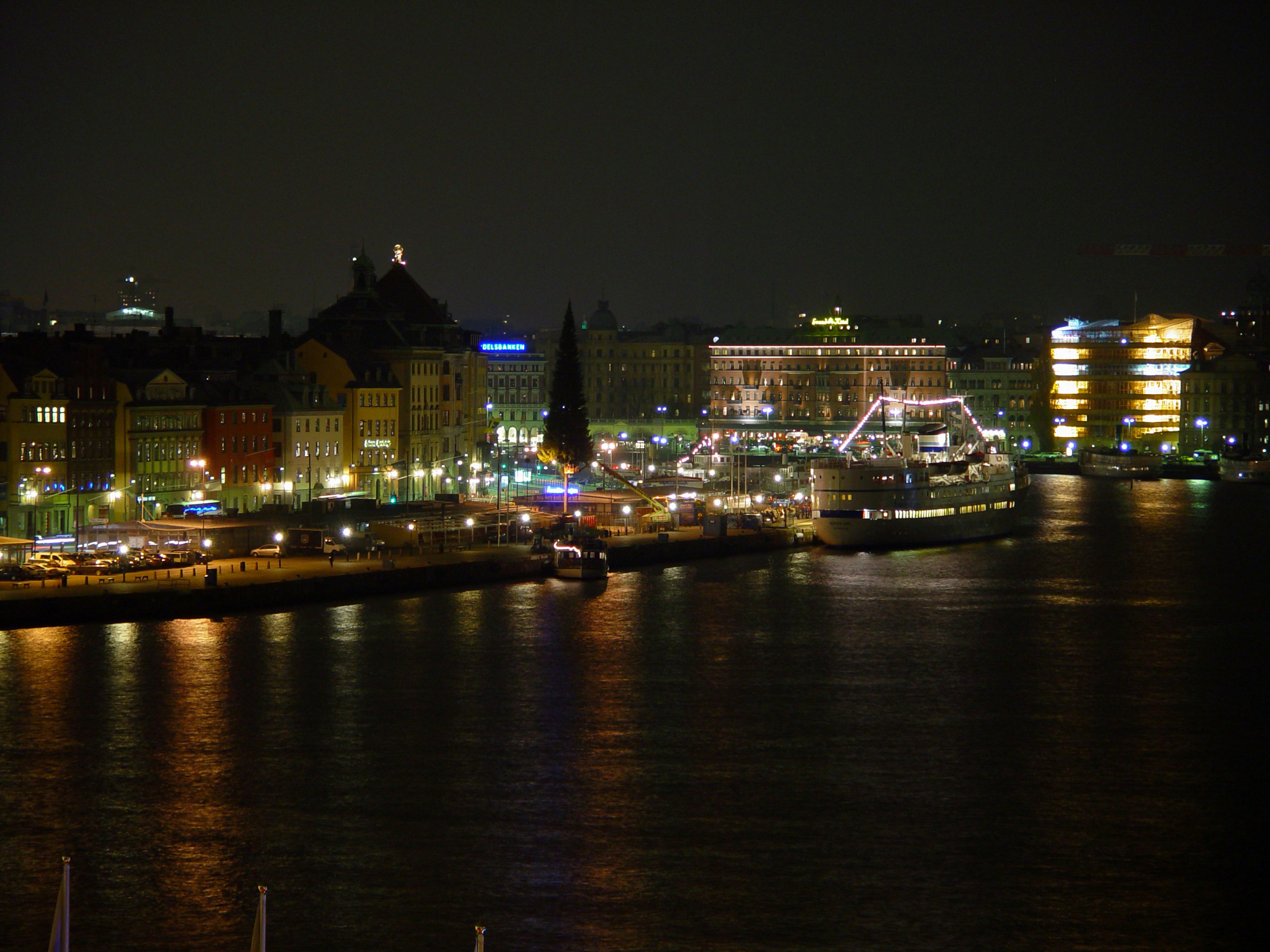 Free Unsplash photo from Lars Rydén