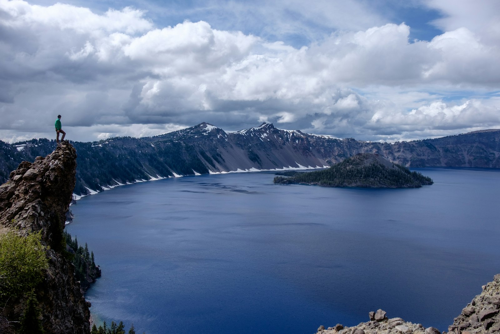 Fujifilm X-T1 + Fujifilm XF 18-135mm F3.5-5.6 R LM OIS WR sample photo. Man standing on lake photography