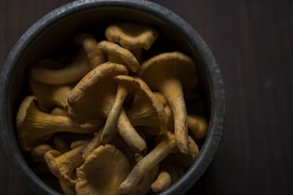 bunch of mushroom in bowl