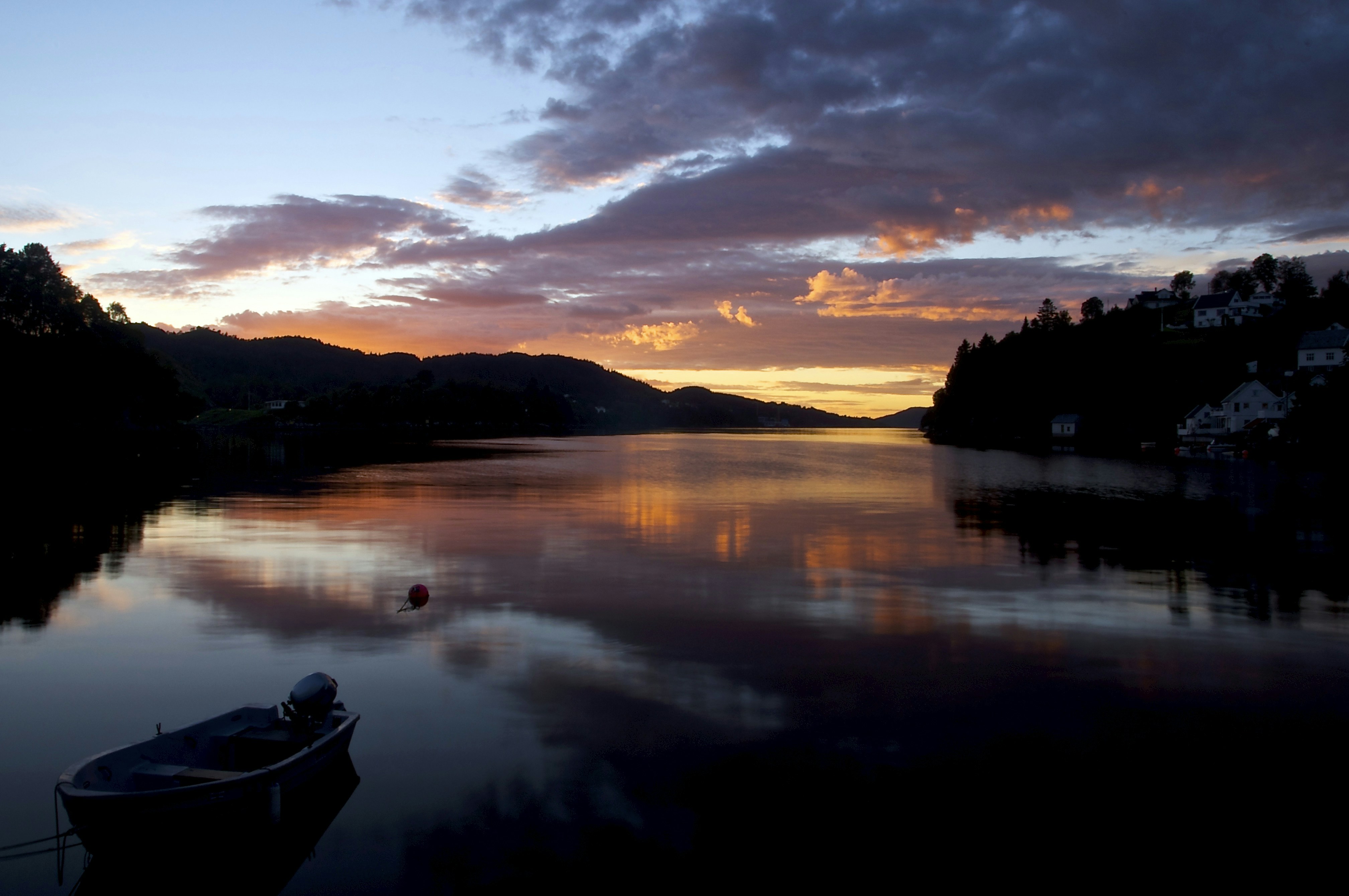 Free Unsplash photo from Ben Tatlow