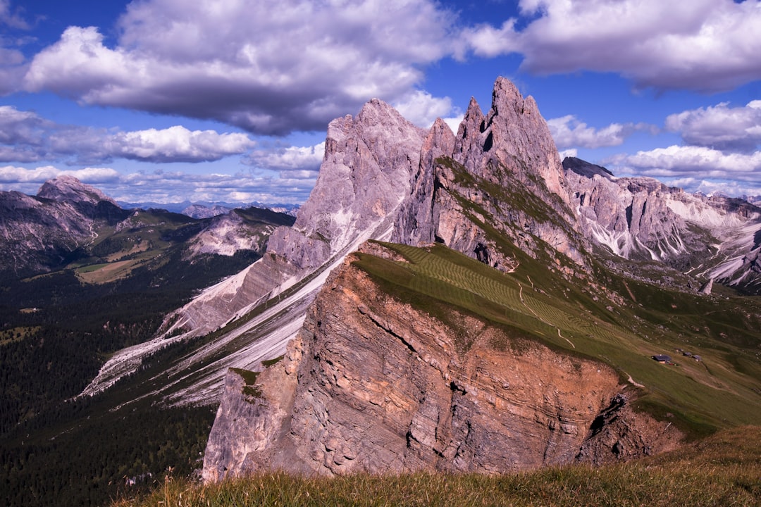 Hike from Seceda to Col Raiser