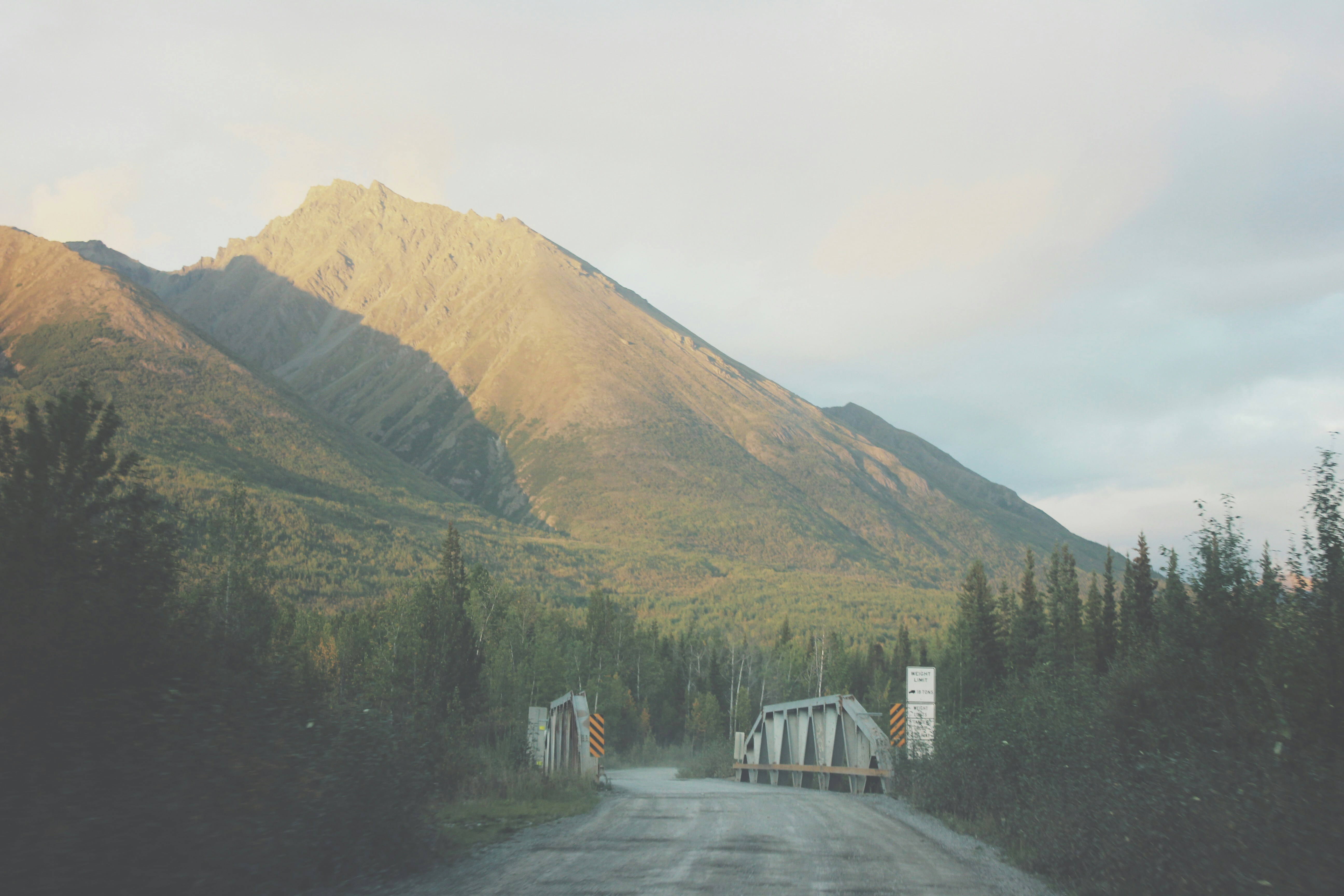 Free Unsplash photo from Daniel McCullough