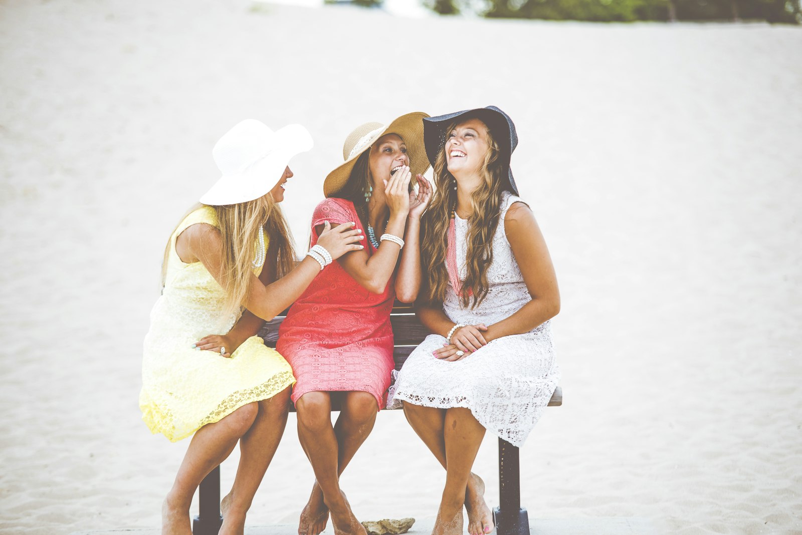 Nikon D610 + Sigma 70-200mm F2.8 EX DG Macro HSM II sample photo. Three women sitting on photography