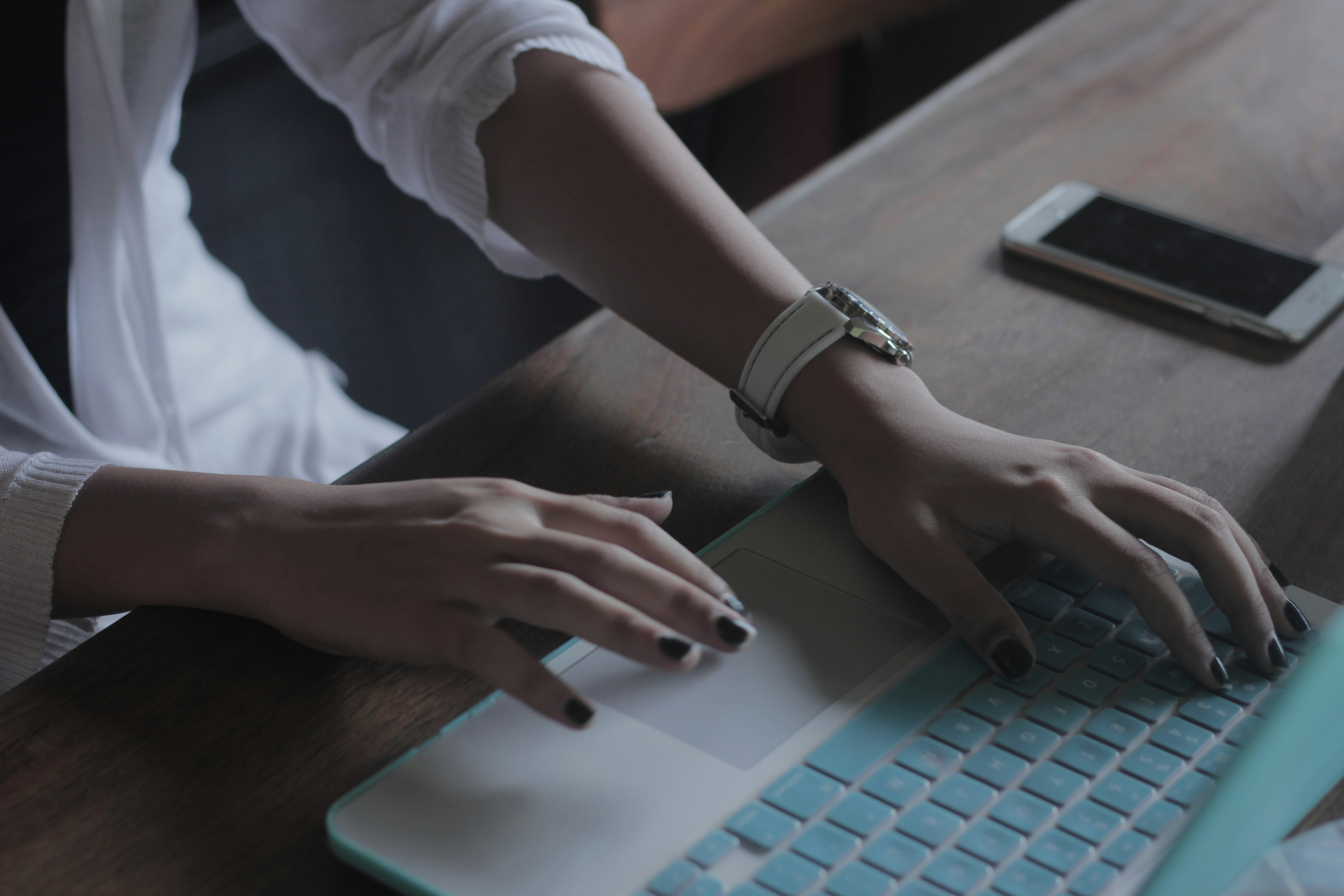 Free Unsplash photo from Yoel Peterson