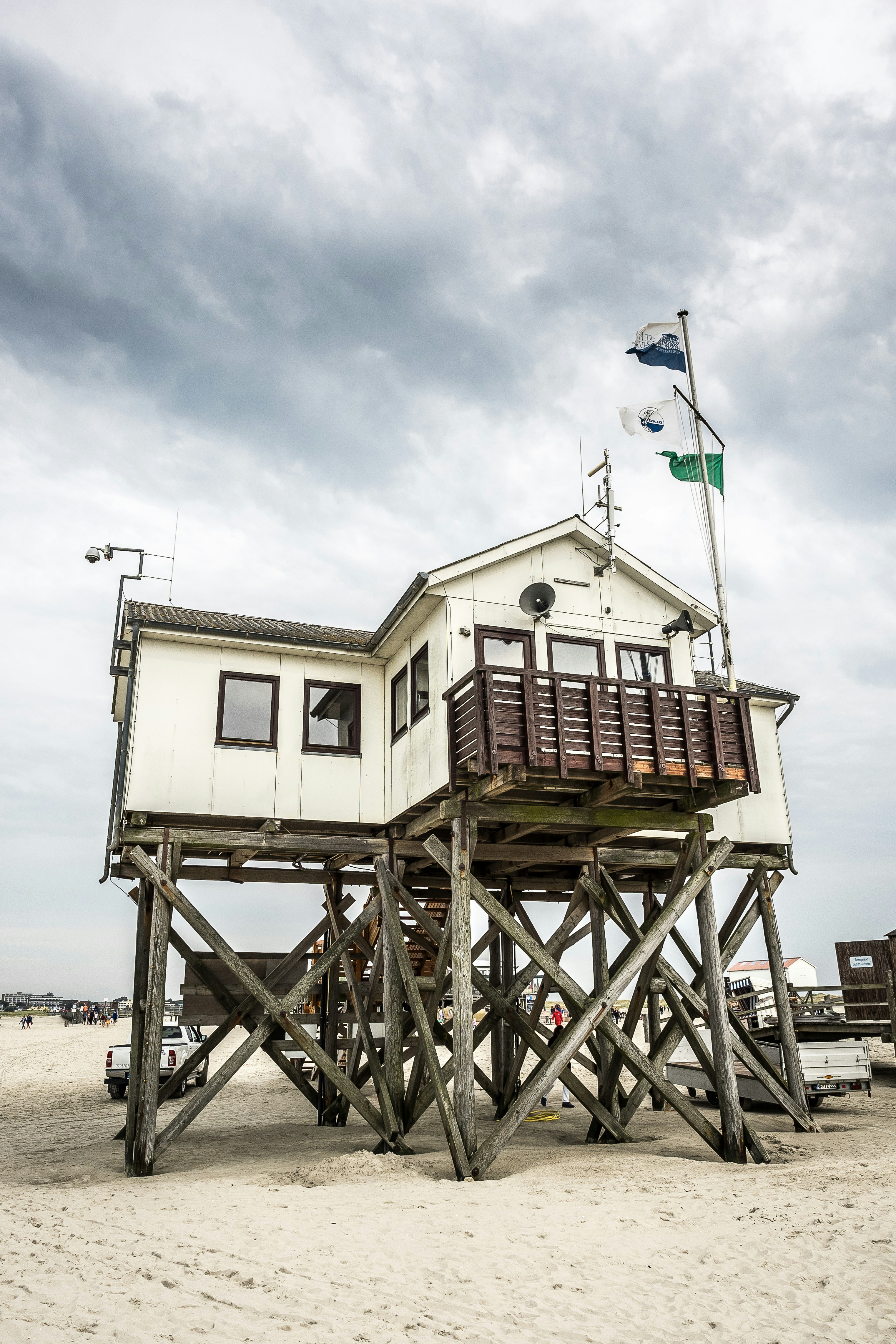 Free Unsplash photo from Rico Bico