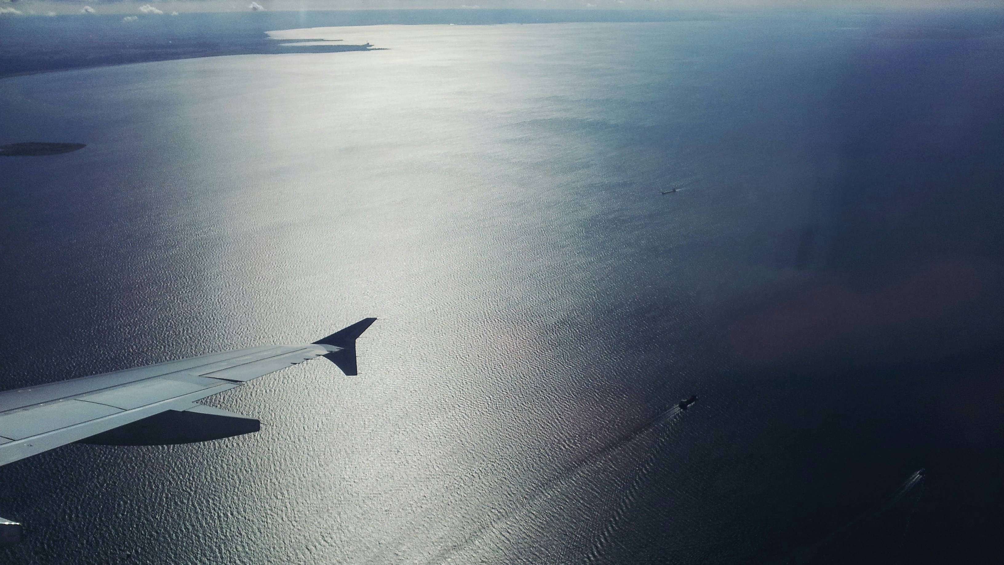 Free Unsplash photo from Zoe Gabo