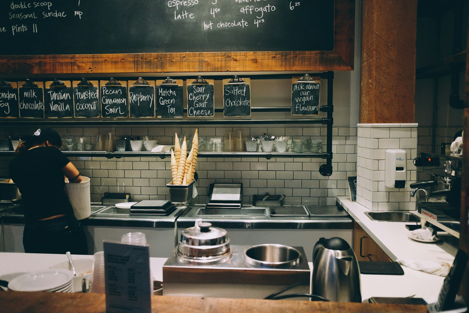 Fujifilm X70 sample photo. Kitchen interior photography