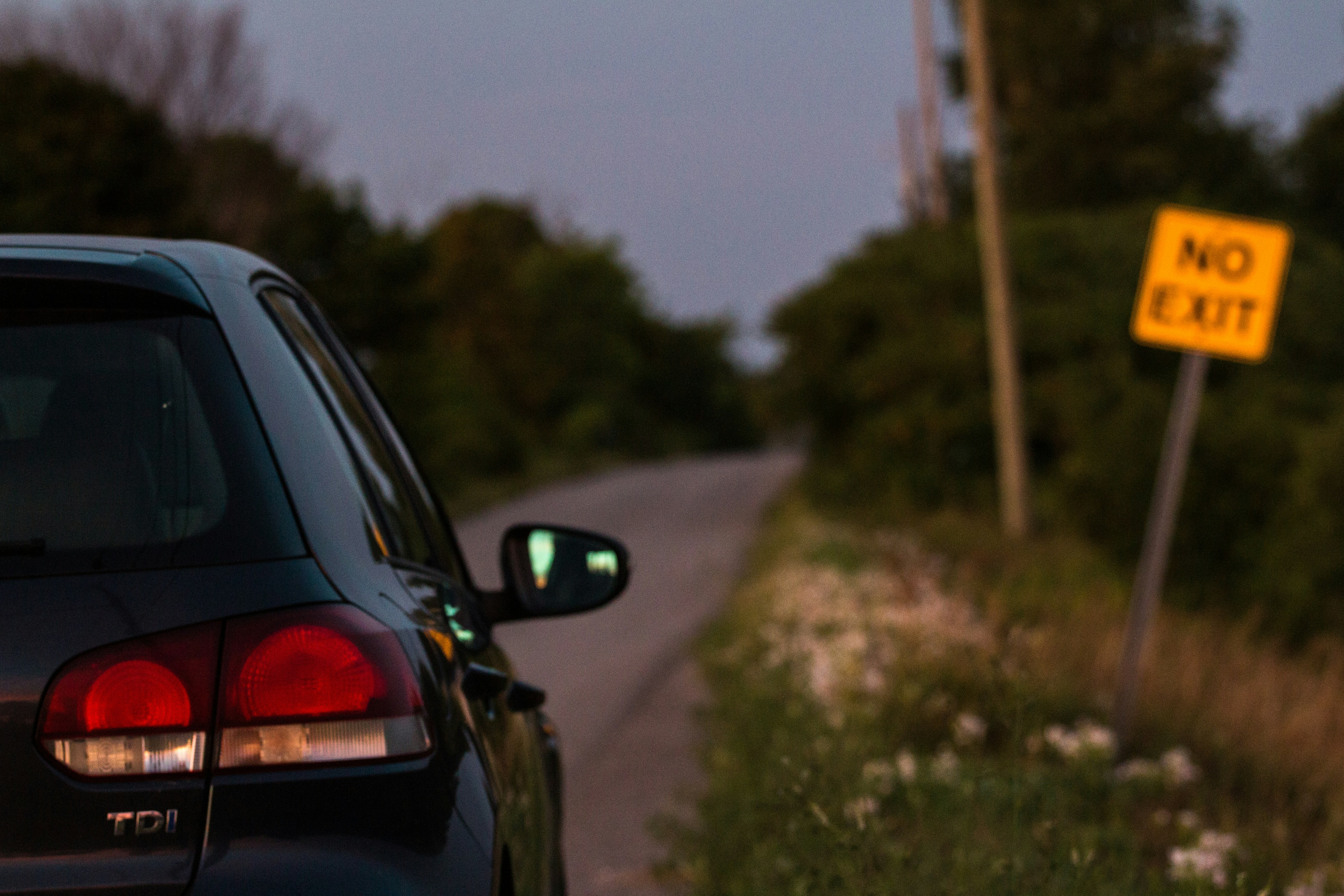 Free Unsplash photo from Jairus Leeson