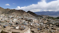 A panoramic view of diverse filming locations across Estado de México showcasing natural and urban settings.