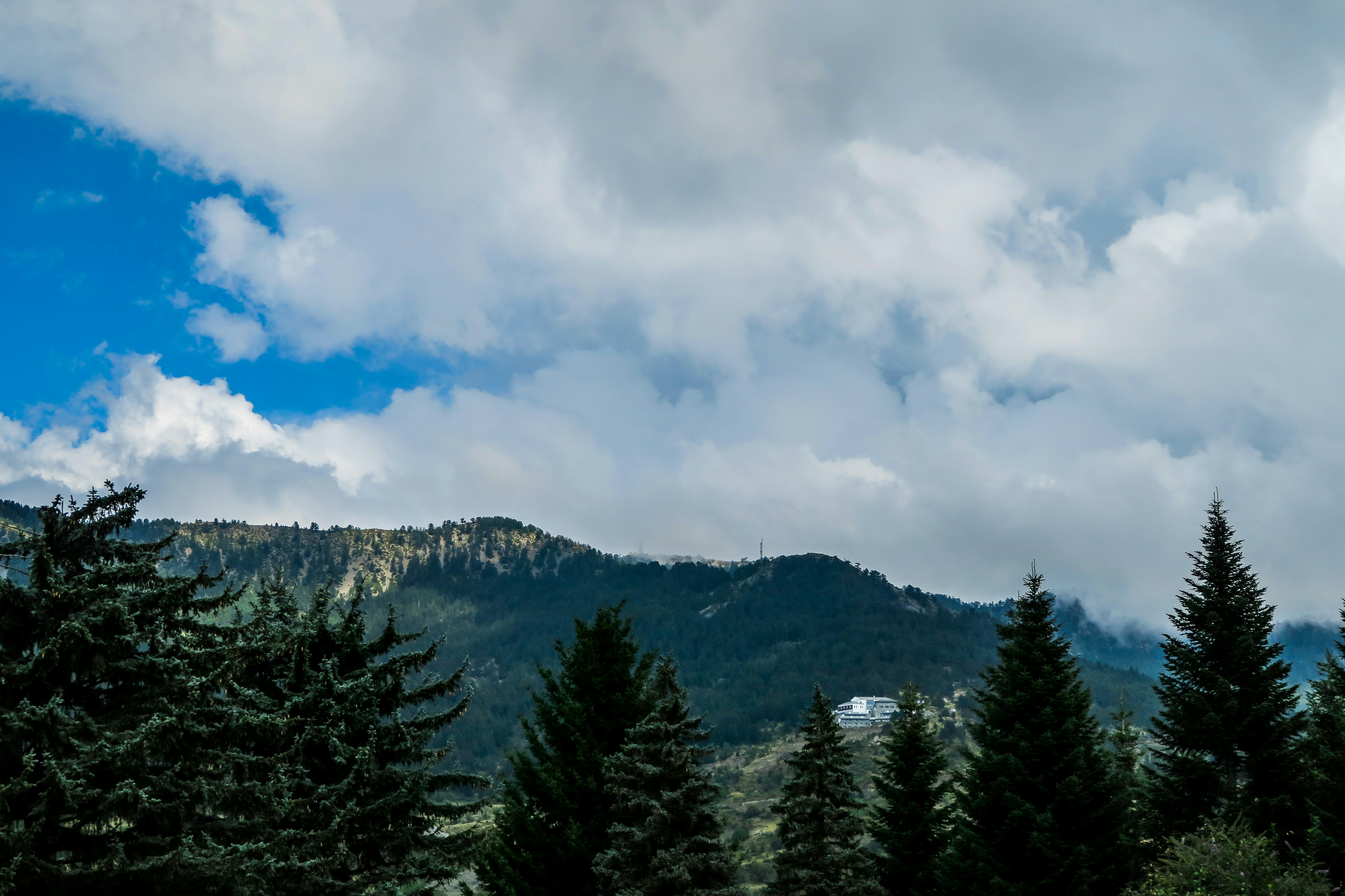 Free Unsplash photo from Jason Blackeye