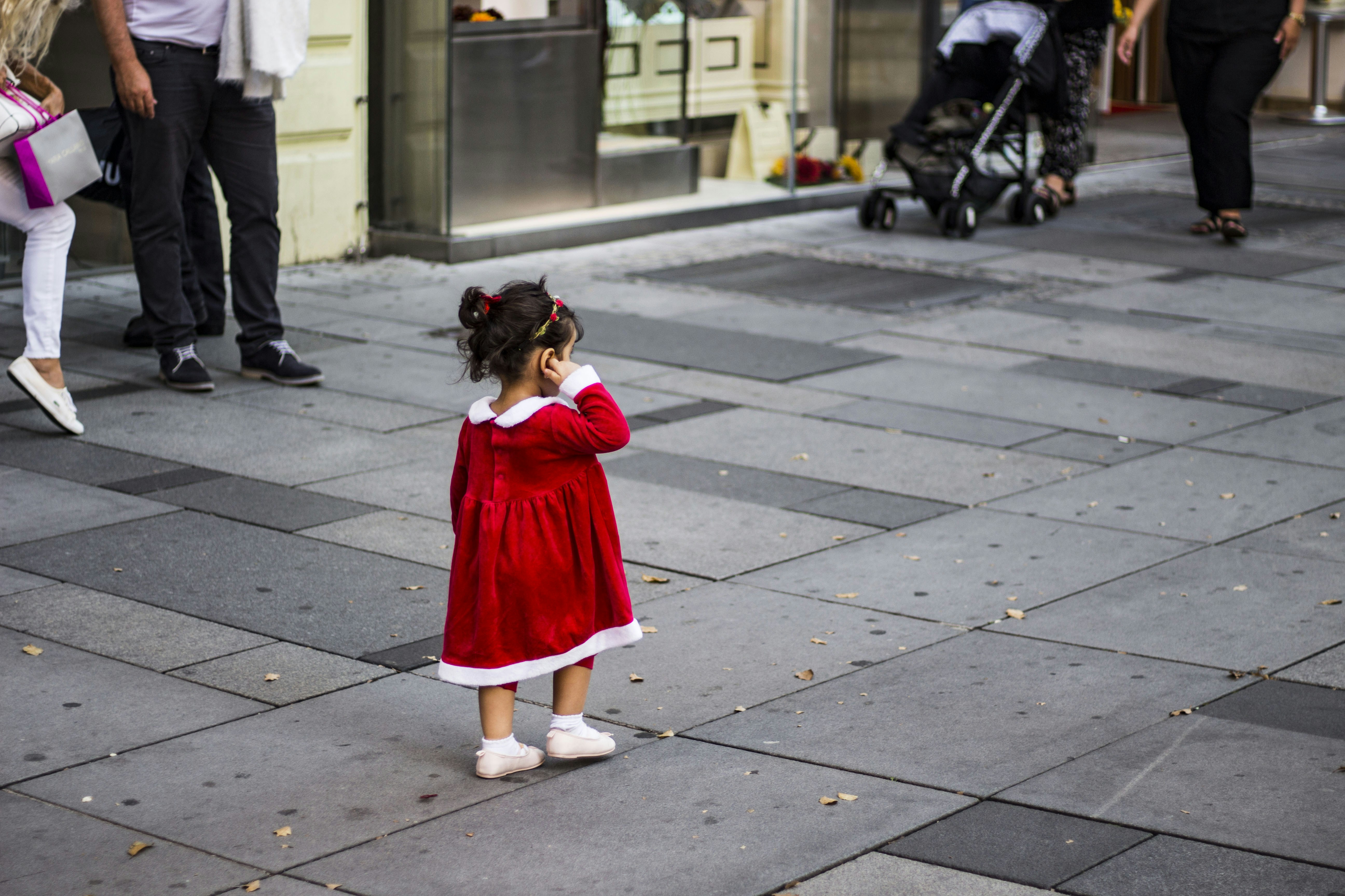 Free Unsplash photo from isabelle. graphics