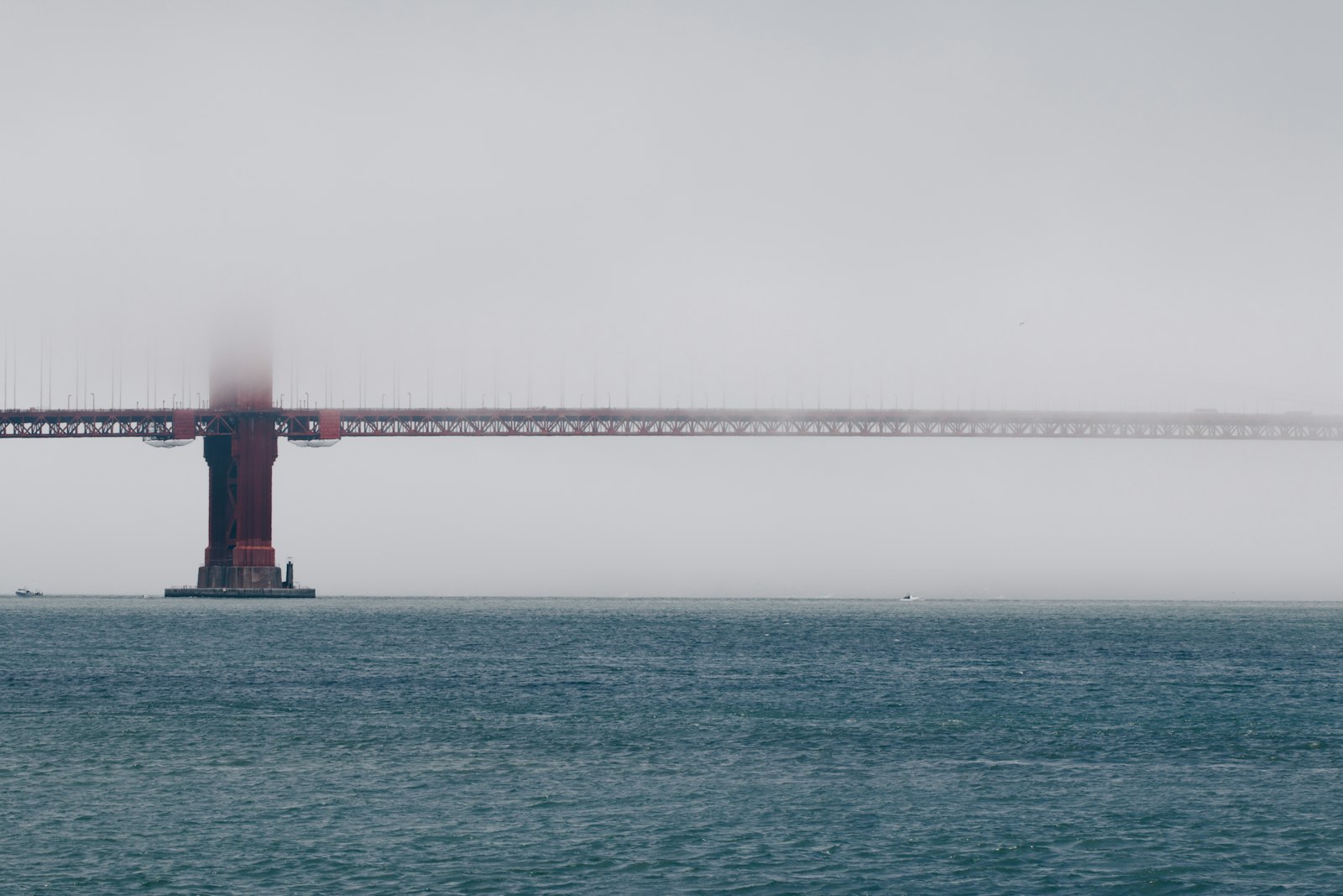 Canon EOS 70D + Canon EF 100mm F2.8L Macro IS USM sample photo. Red bridge covered with photography