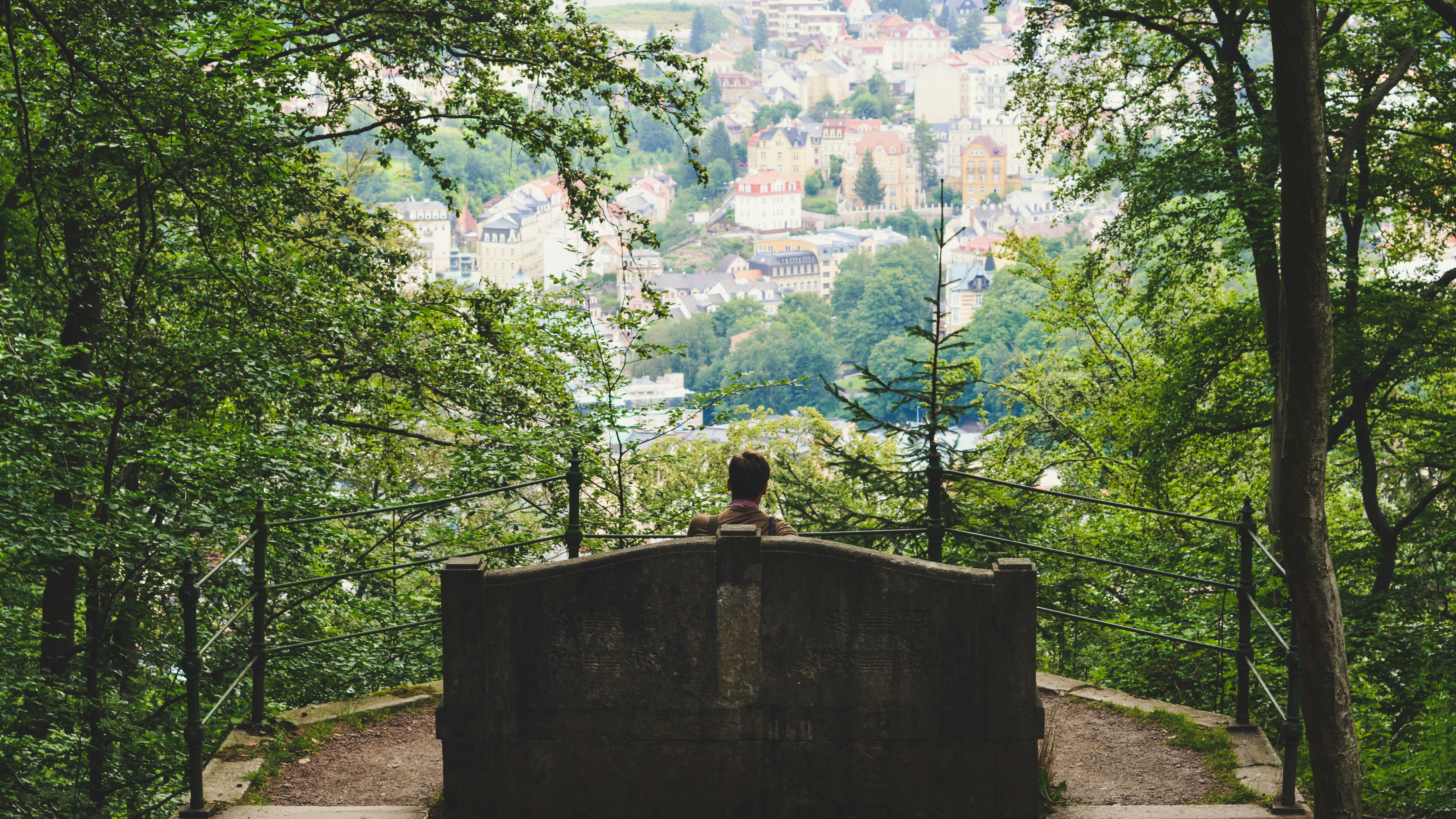 Free Unsplash photo from Maxim Smith