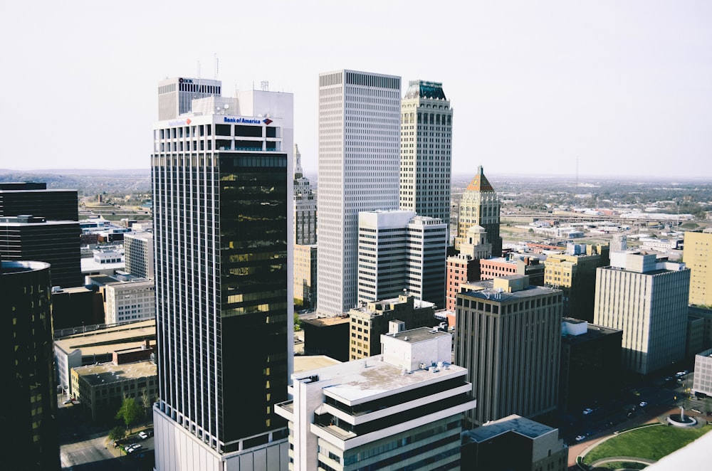 bird's eye view of city buildings