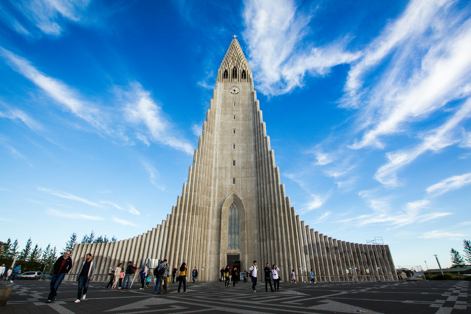 Sigma 10-20mm F3.5 EX DC HSM sample photo. Photo of gray cathedral photography