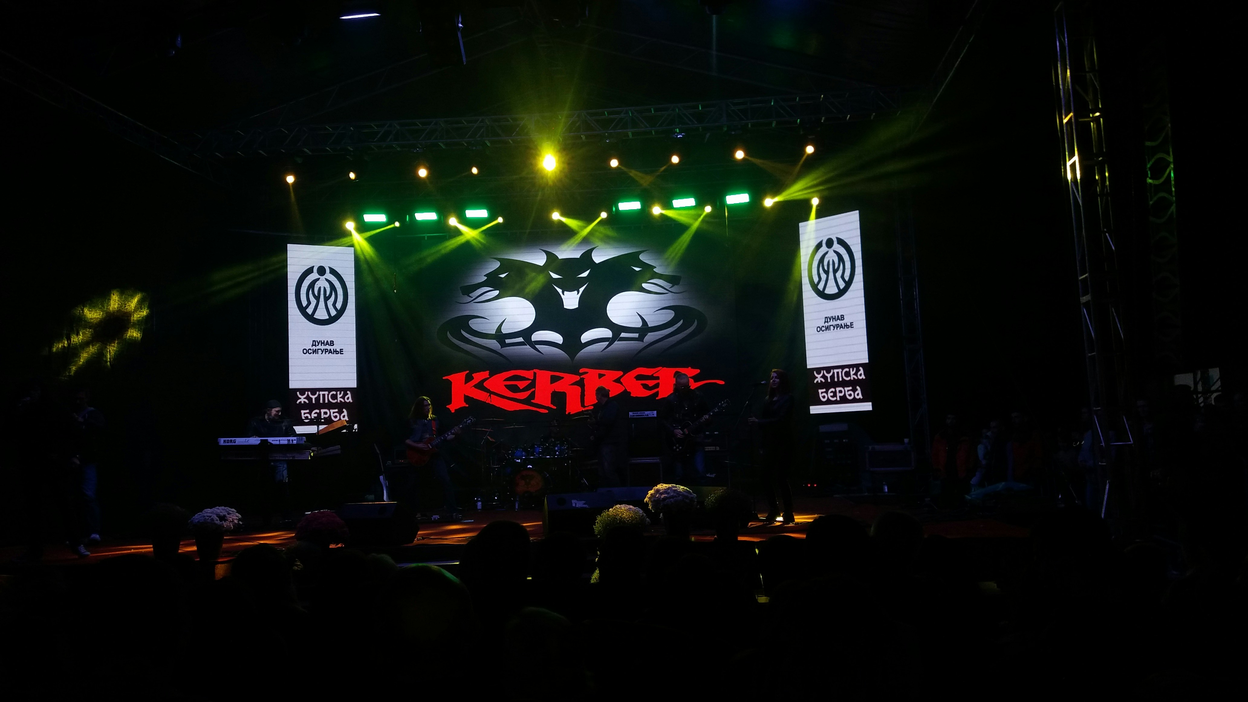 Cravity Celebrates First Win with 'Set Net G0?!' on 'The Show'