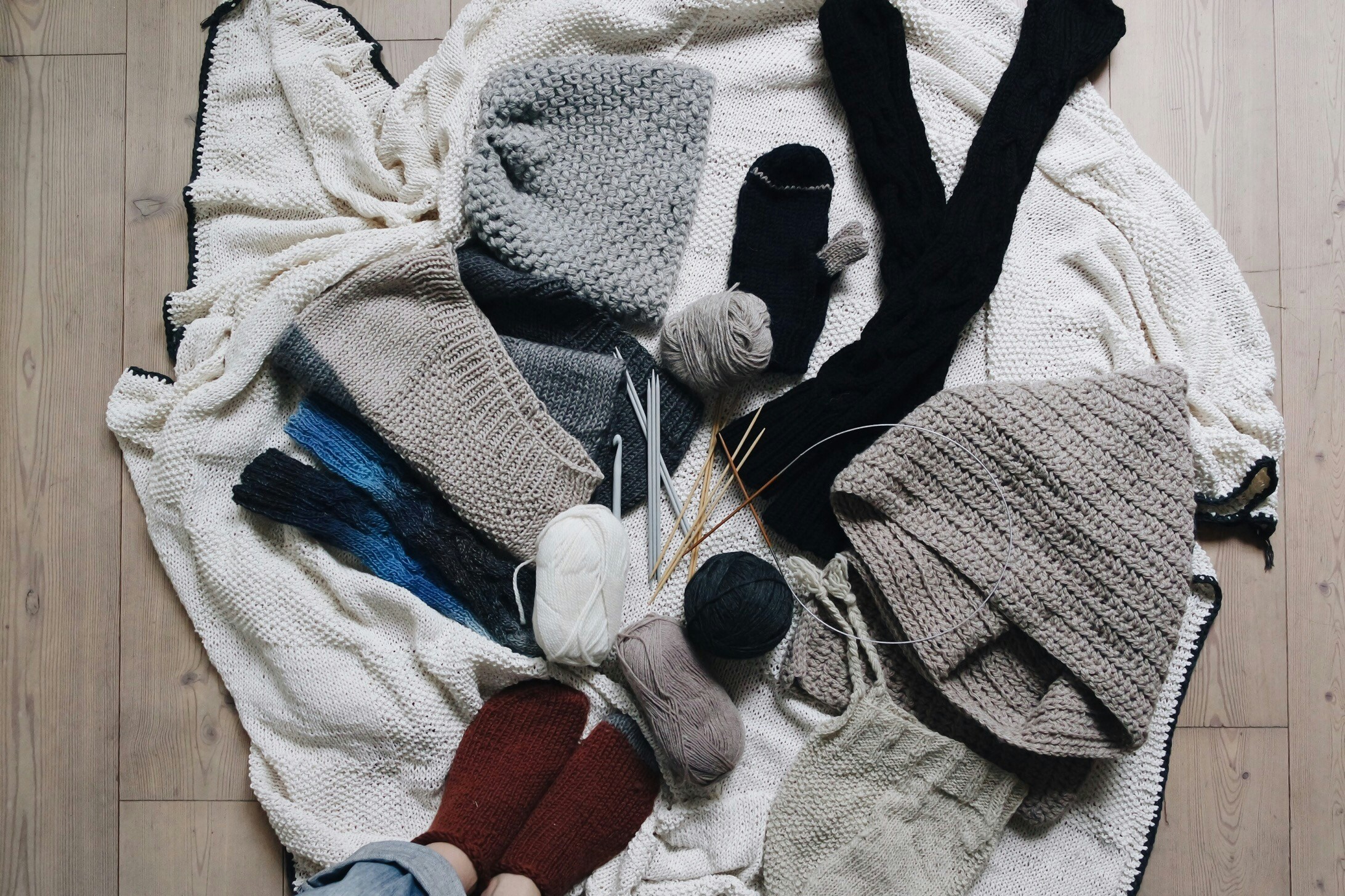 gray beanie hat