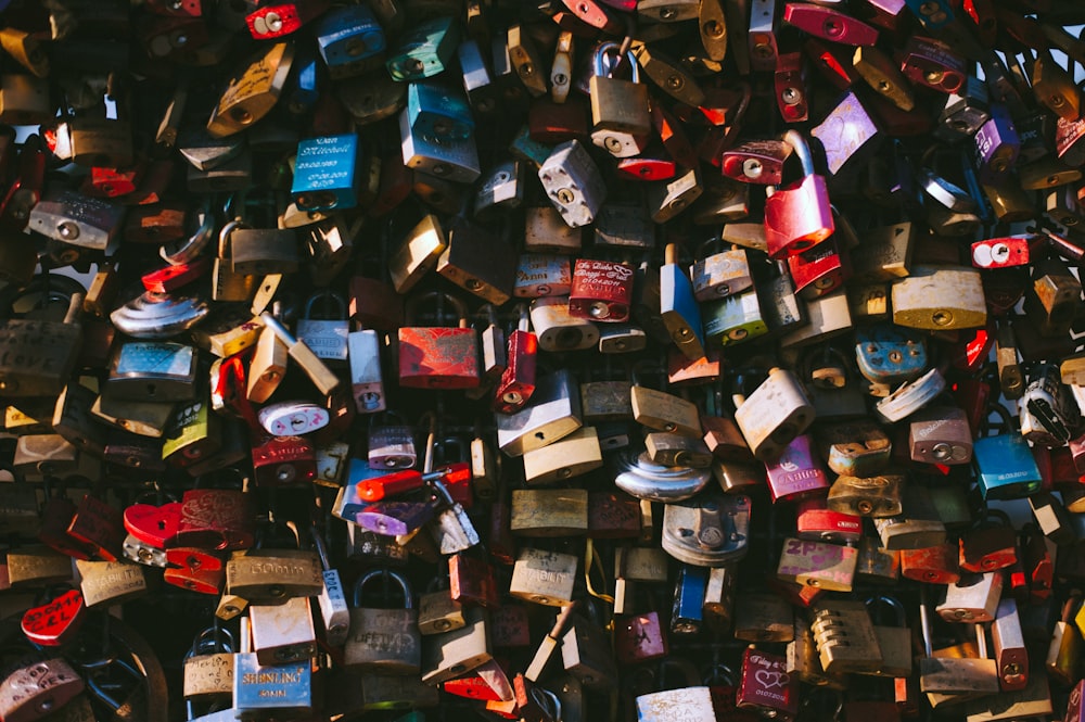 blue red and black padlocks