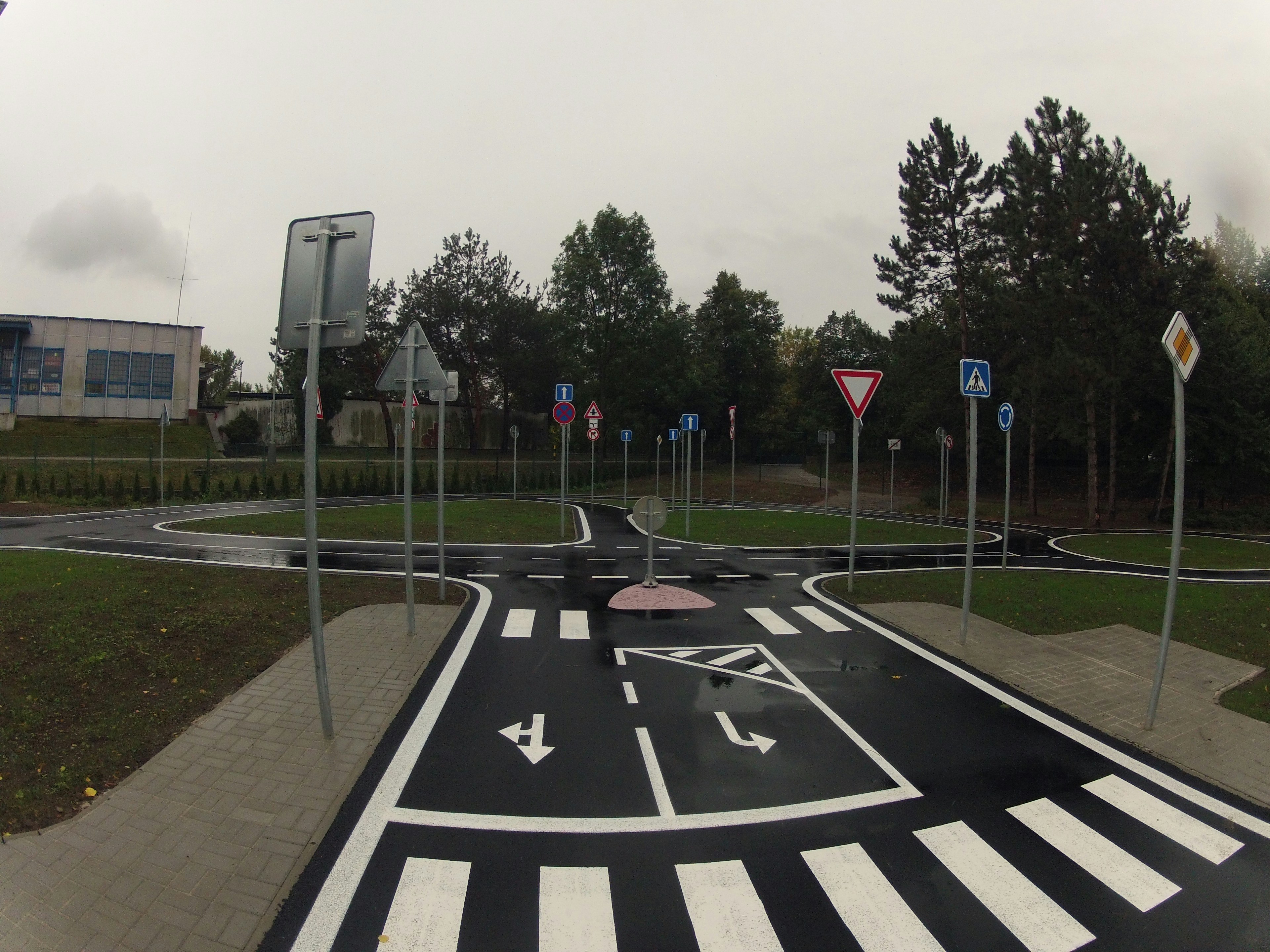 Free Unsplash photo from Milan Lipš