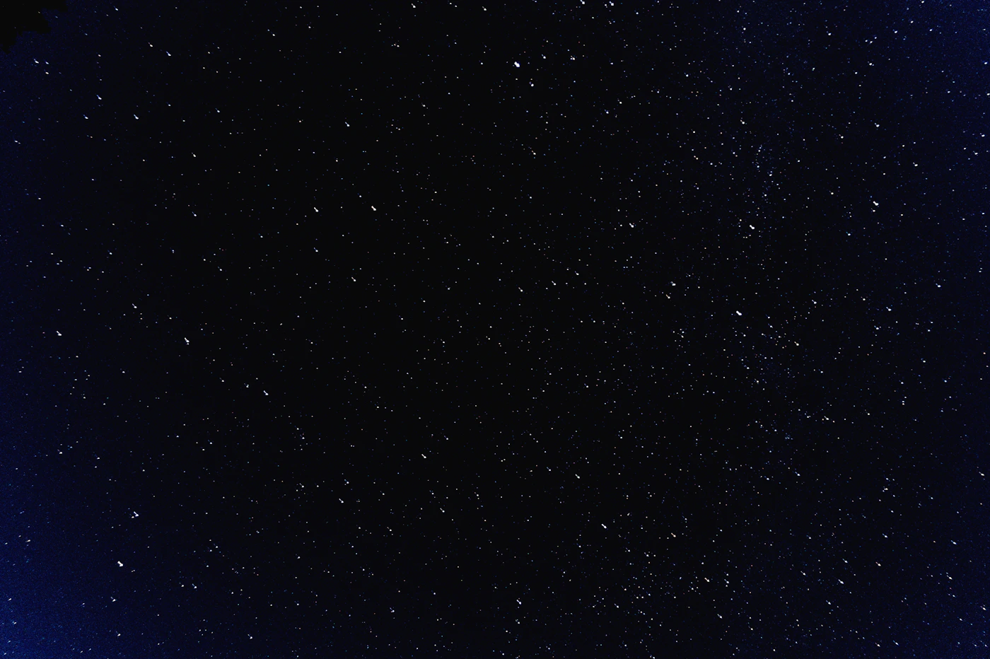 Cielo nocturno de referencia para INFINITO