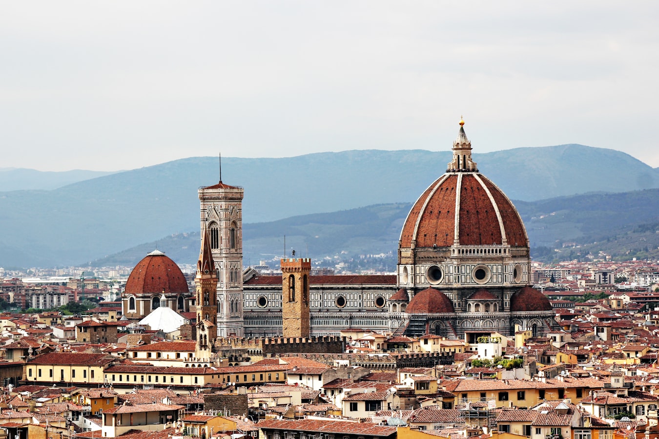 the domed Roman building in Florence