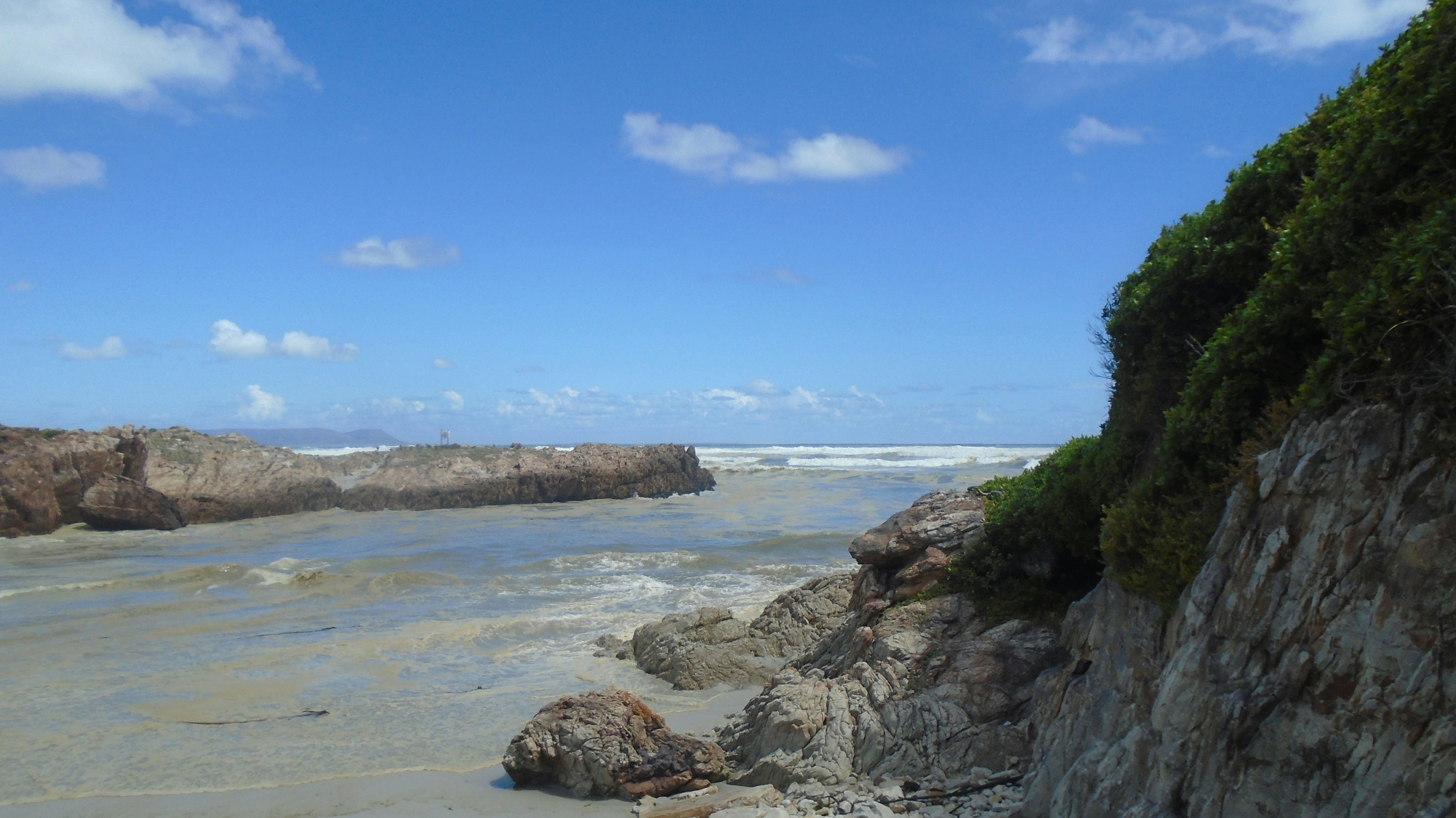 Free Unsplash photo from Elbert Matinka