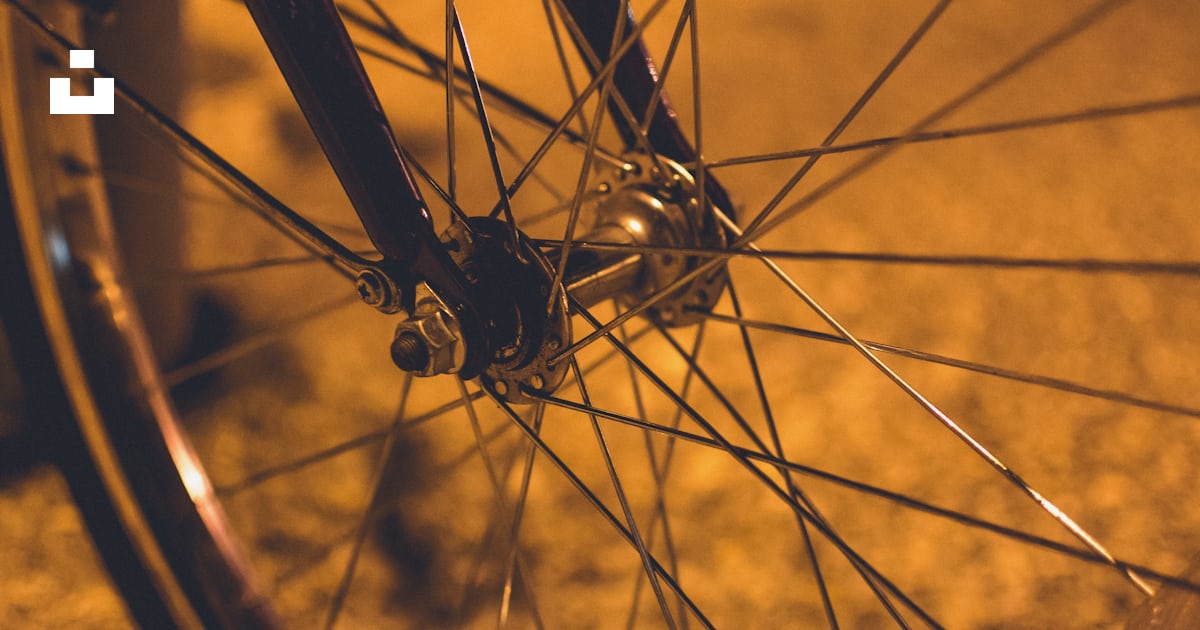 Silver bicycle wheel photo – Free Bicycle Image on Unsplash