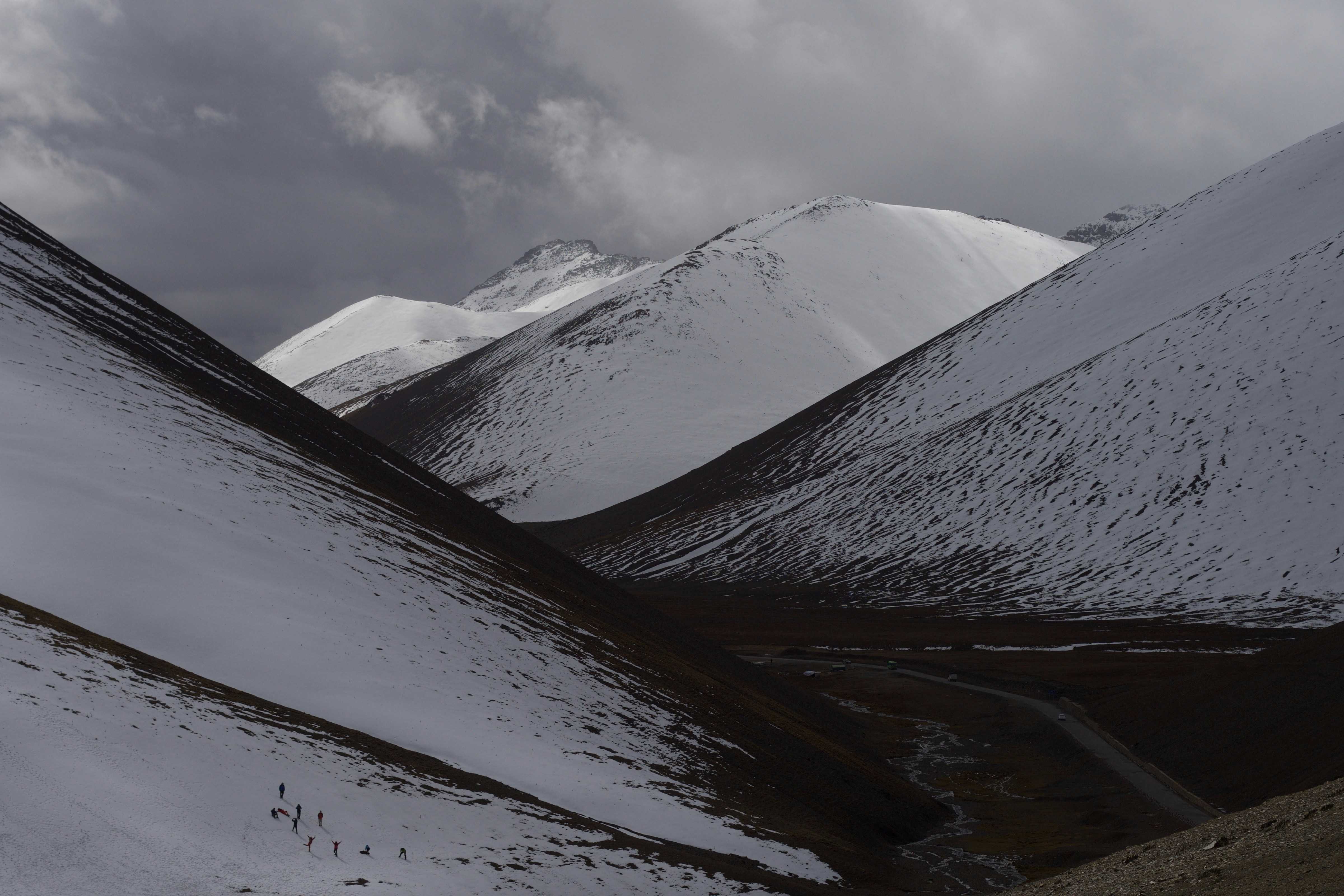 Free Unsplash photo from wu yi