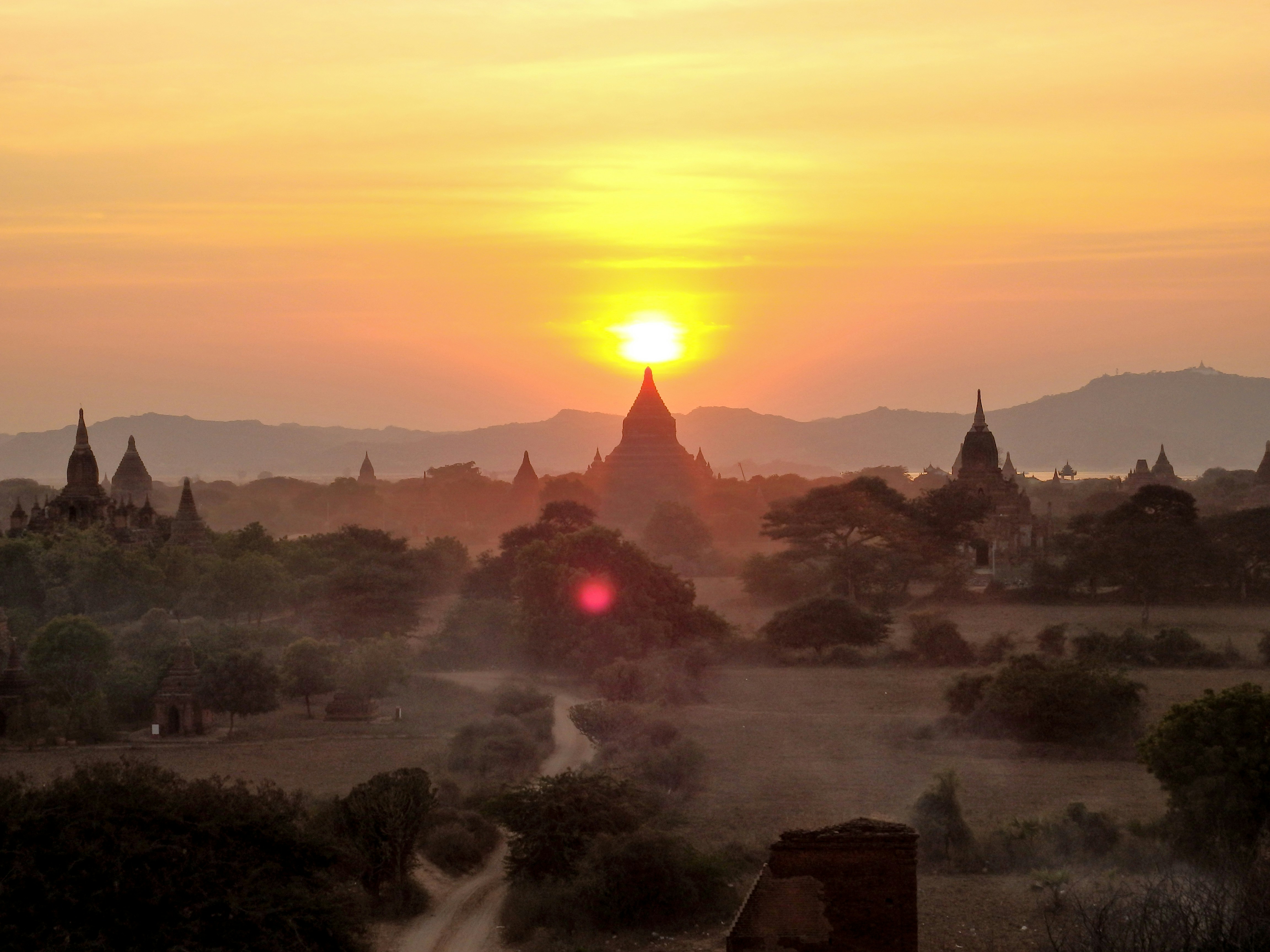 Free Unsplash photo from Daria Kourilina