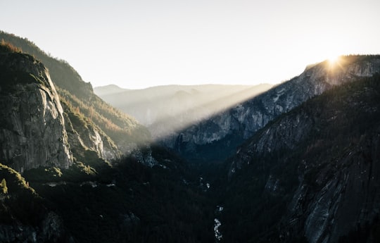 mountains during daytime in Yosemite National Park United States