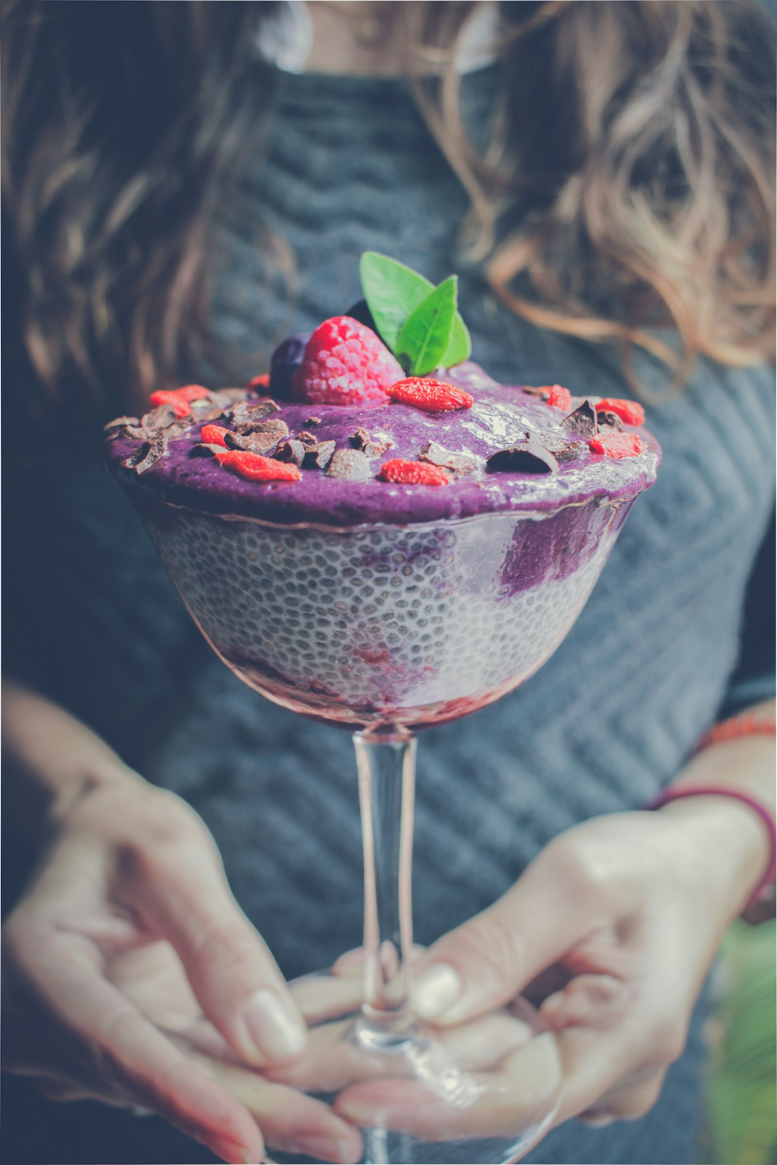 Canon EOS 70D + Canon EF-S 24mm F2.8 STM sample photo. Shaved ice with strawberry photography