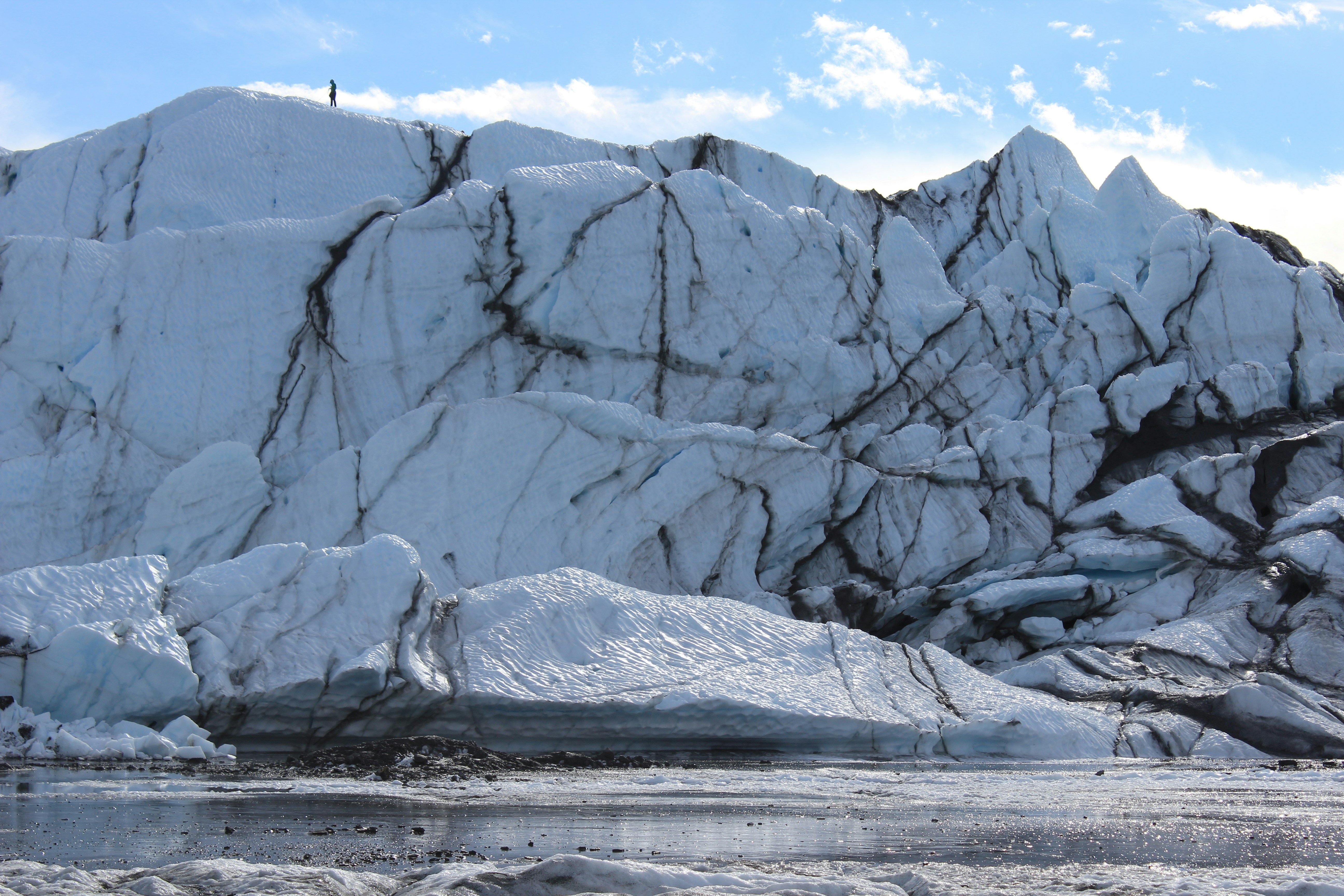 Free Unsplash photo from Tiago Castro