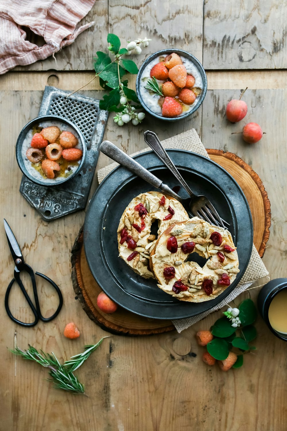 pie on black plate